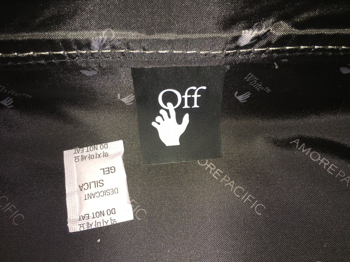 Off-White Off-White x Amorepacific Protection Kit Limited Edition Size ONE SIZE - 15 Thumbnail