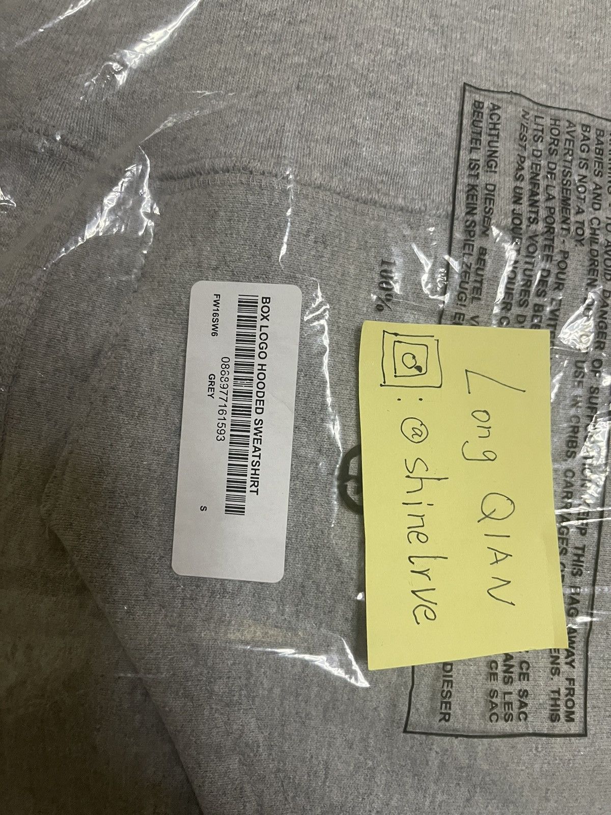 Supreme Supreme fw16 red on grey box logo hoodie hood ds in og bag Size US S / EU 44-46 / 1 - 2 Thumbnail