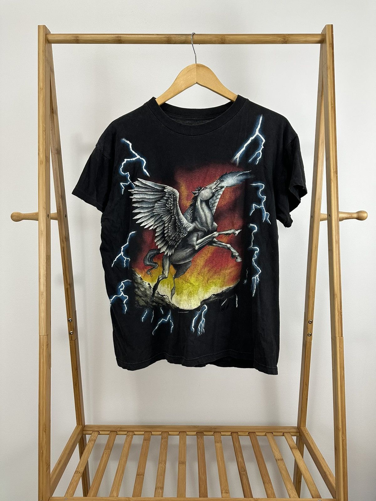 トップス American Thunder - Unicorn Rose T-Shirt 90s Unicorn American Thunder T-shirt Size Medium - Etsy