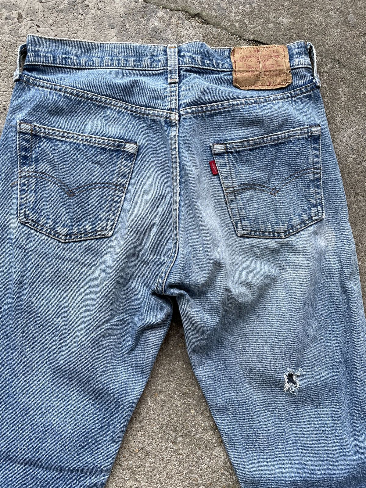Levi's Vintage 80s Levi’s 501 distress jeans top button #558 Size US 29 - 13 Thumbnail