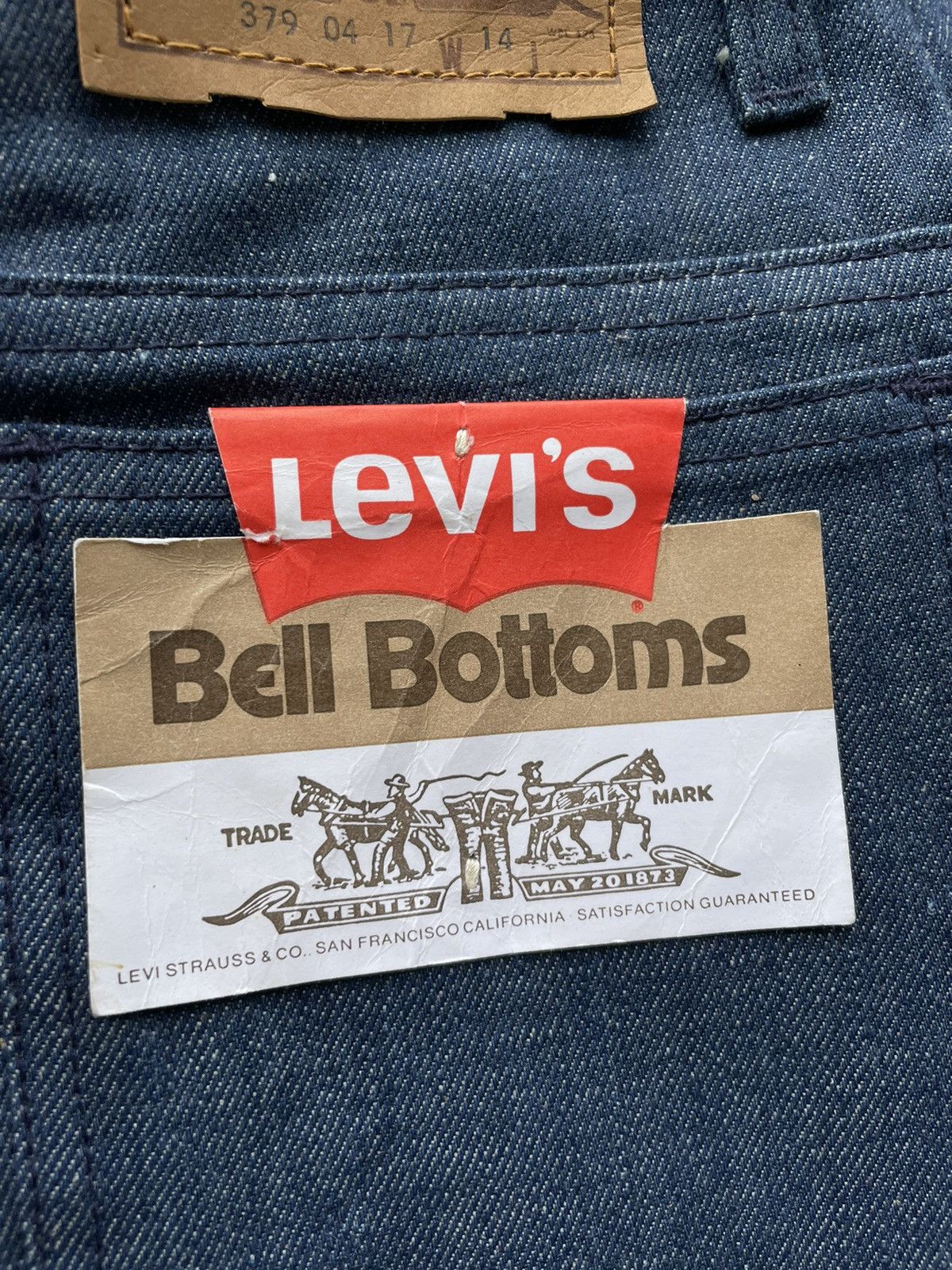Levi's × Vintage Vintage 70s Levi’s bell buttoms orange tag NOS Size US 26 / EU 42 - 4 Thumbnail