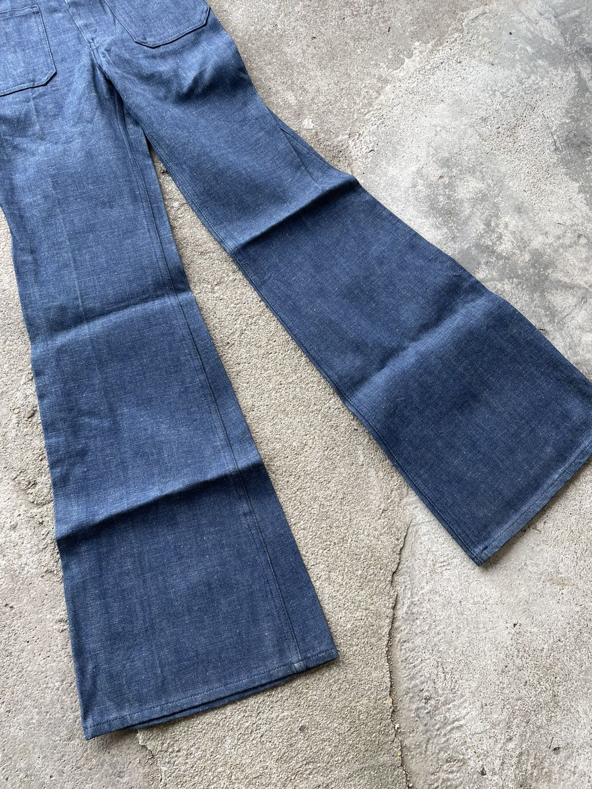 Levi's × Vintage Vintage 70s Levi’s bell buttoms orange tag NOS Size US 26 / EU 42 - 9 Thumbnail