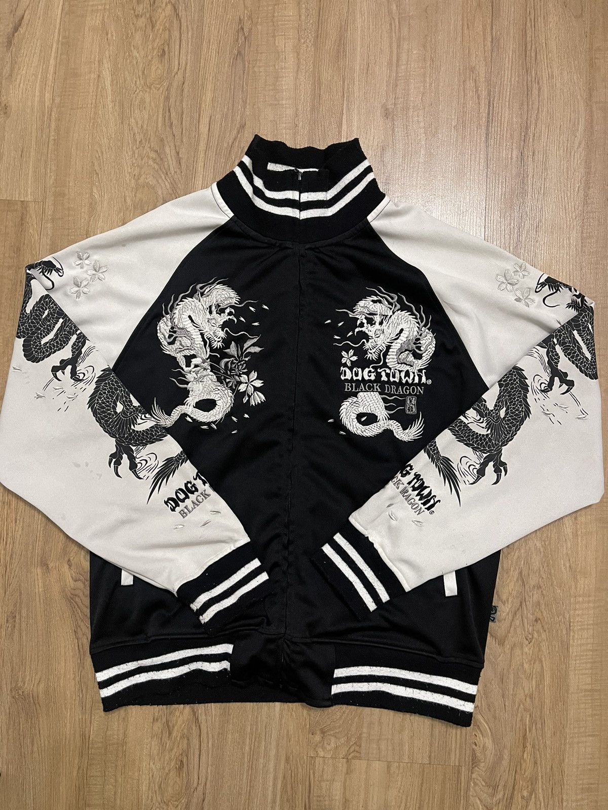 Dog Town Embroidery Sukajan Jacket