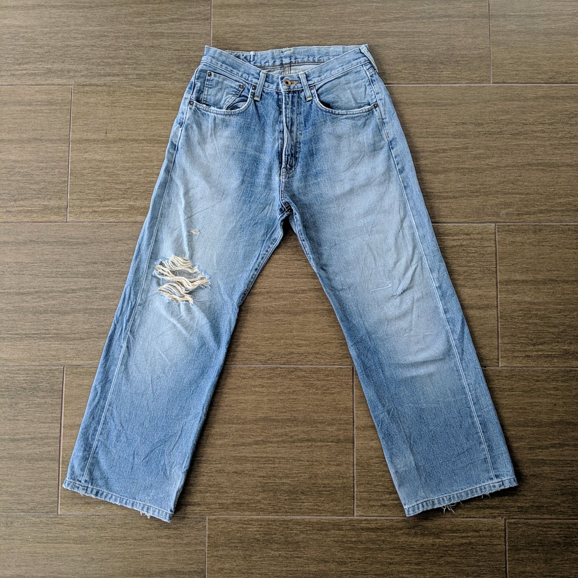 Japanese Brand Vintage Edwin Distressed Faded Denim Jeans Pants W28 Size US 28 / EU 44 - 1 Thumbnail