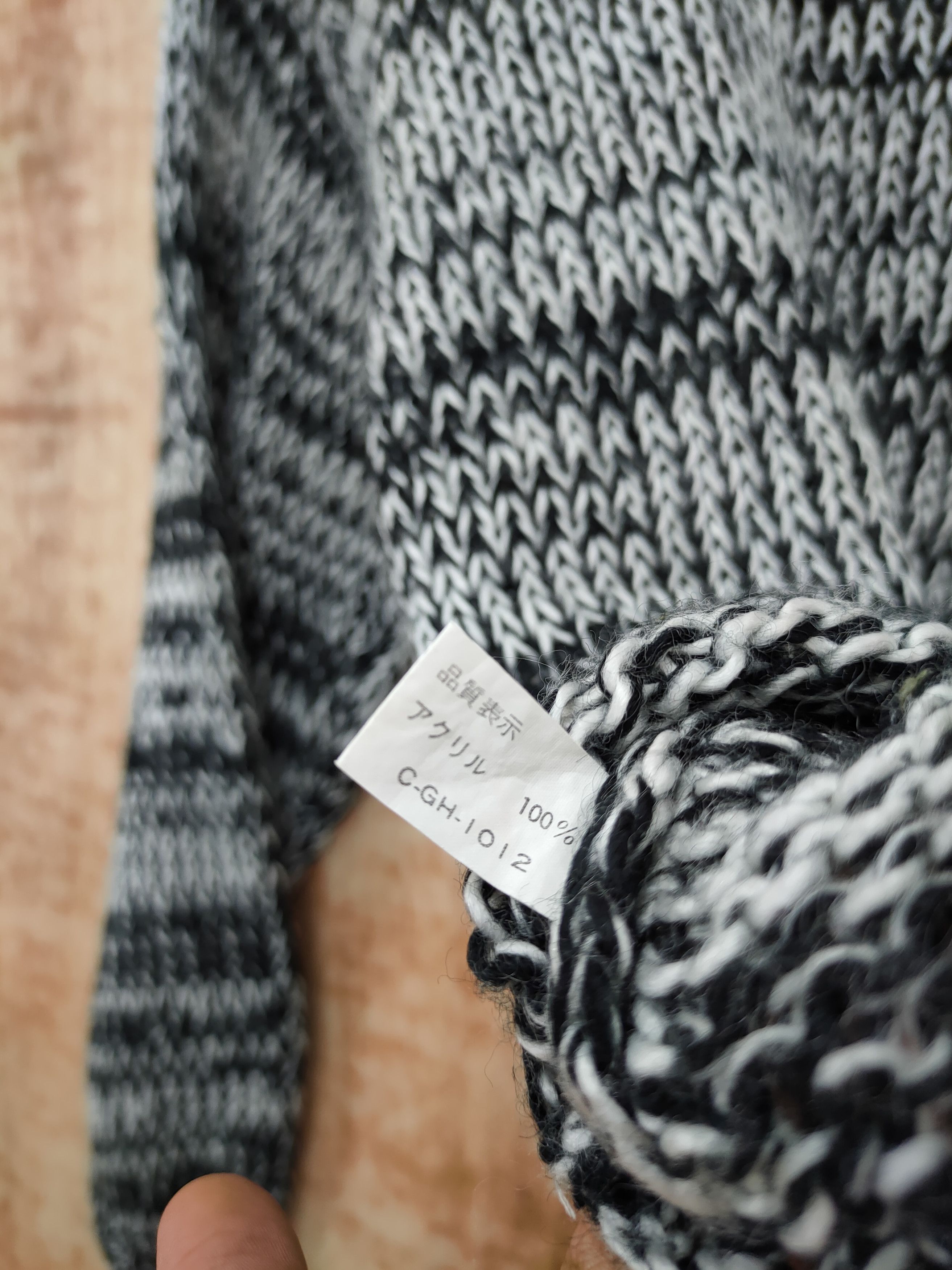 Japanese Brand DL Vorable japan art mohair cable aran isle knitwear #46-154 Size US M / EU 48-50 / 2 - 10 Thumbnail