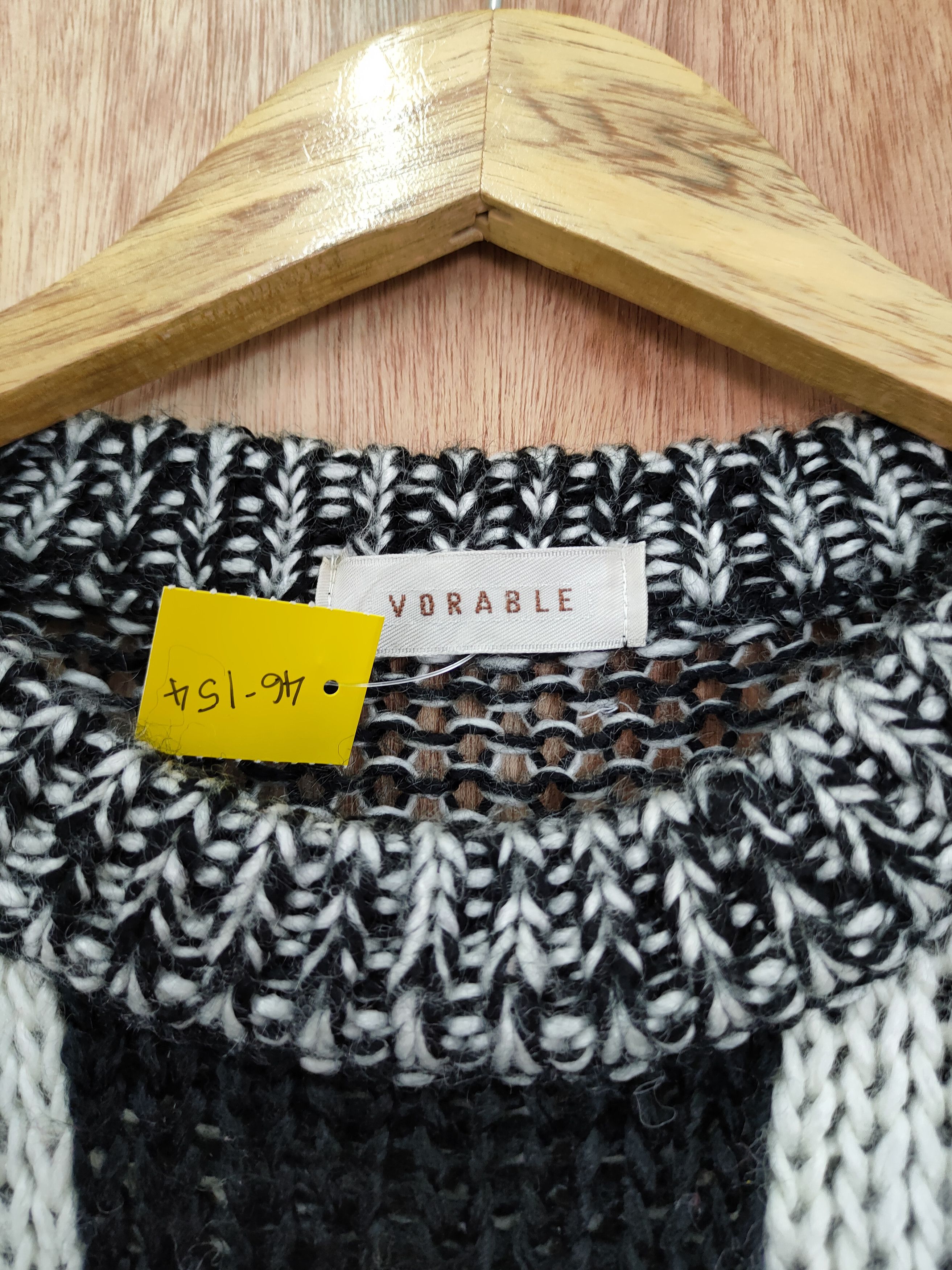 Japanese Brand DL Vorable japan art mohair cable aran isle knitwear #46-154 Size US M / EU 48-50 / 2 - 5 Thumbnail