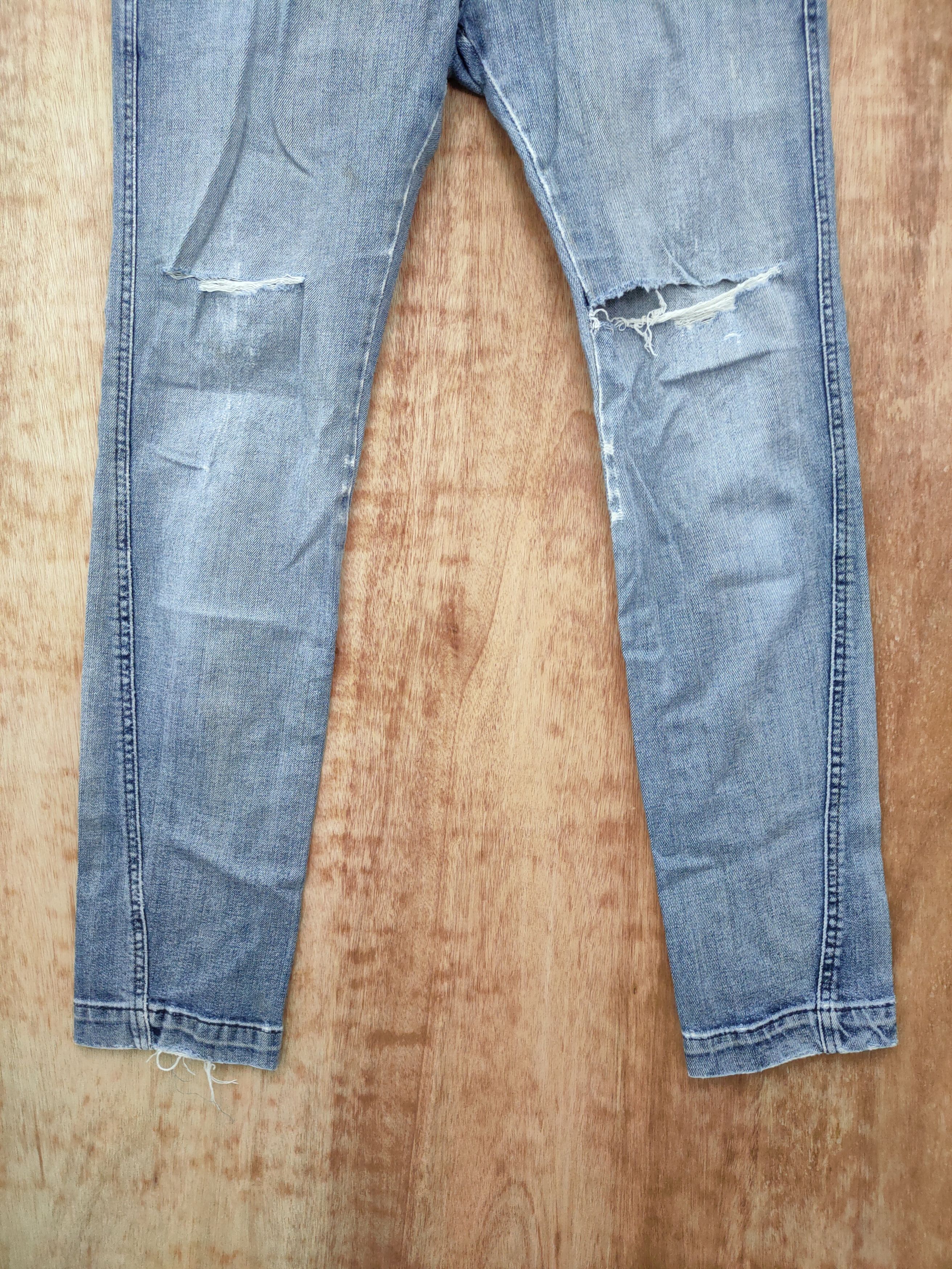 Alexandre Herchcovitch DL Alexandre Herchcovitch distressed denim pants #46-003 Size 30" / US 8 / IT 44 - 2 Thumbnail