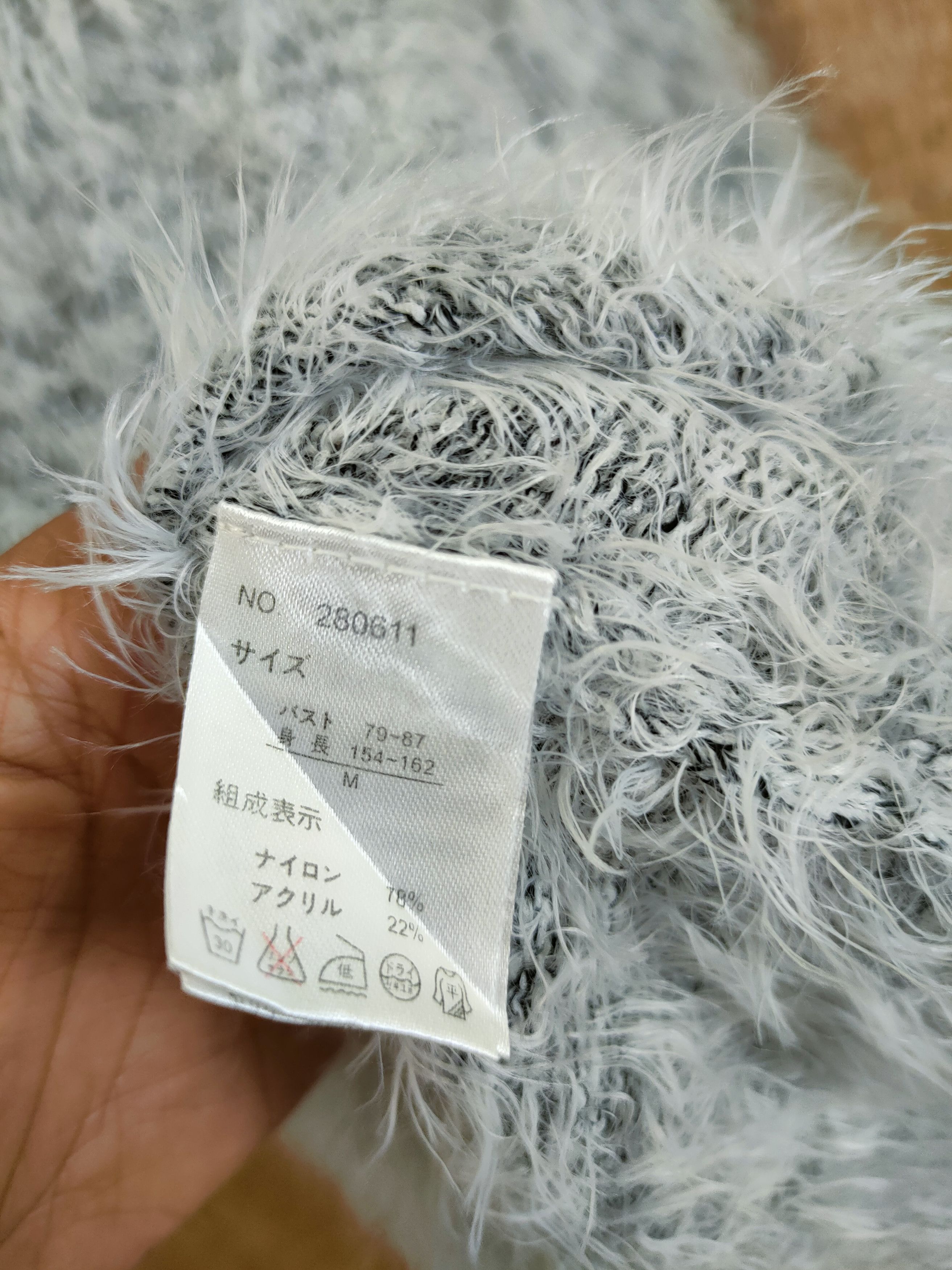 Japanese Brand D Raf Raf mohair shag shaggy soft fur knitwear #46-1009 Size S / US 4 / IT 40 - 8 Thumbnail