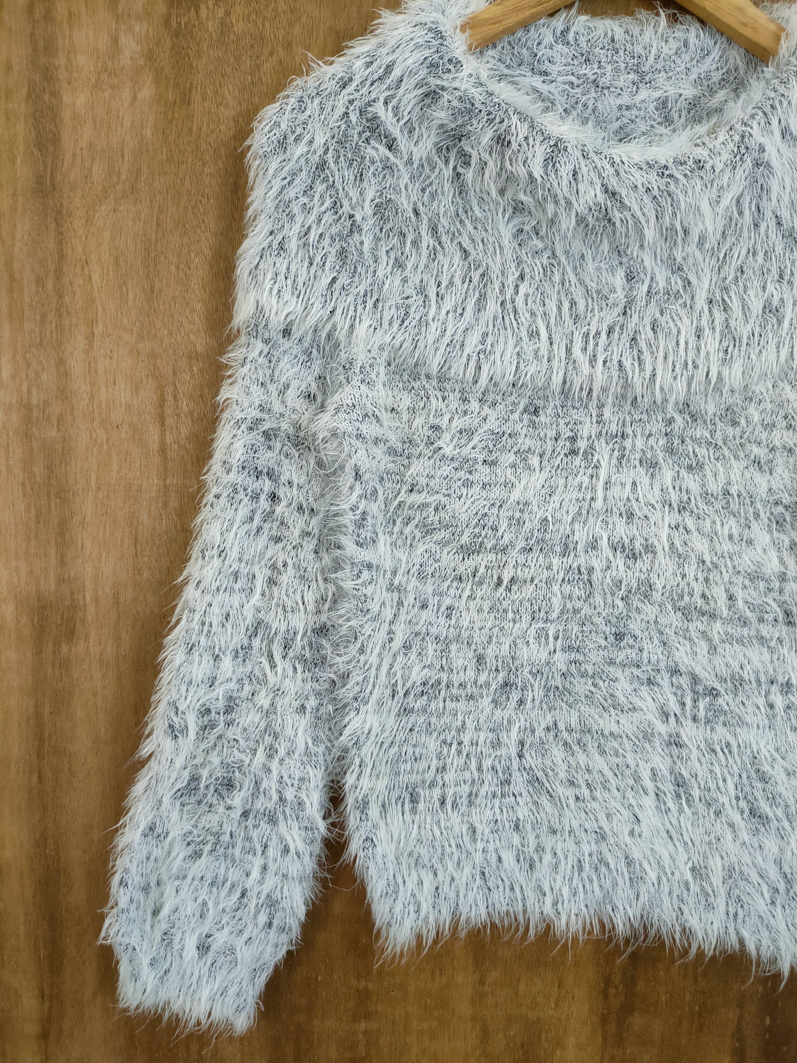 Japanese Brand D Raf Raf mohair shag shaggy soft fur knitwear #46-1009 Size S / US 4 / IT 40 - 2 Thumbnail