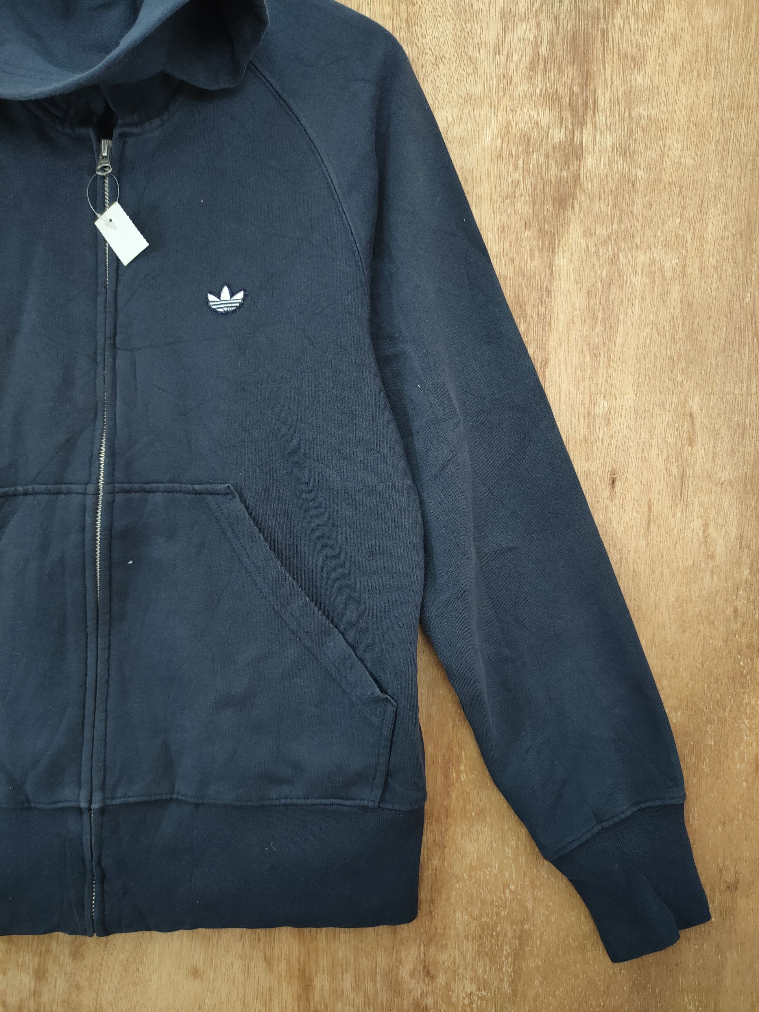 Adidas DLL Adidas sportwear vintage sweater hoodie #46-207 Size US M / EU 48-50 / 2 - 3 Thumbnail