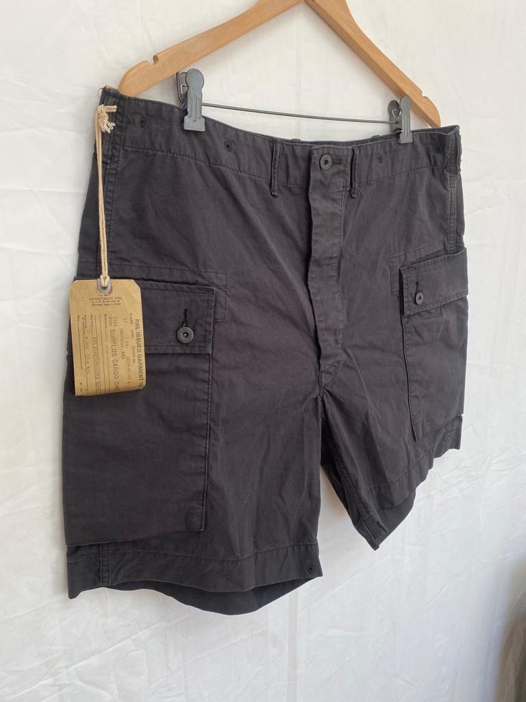 Image of Polo Ralph Lauren x Ralph Lauren Rrl Ralph Laurent Cargo Shorts, Regiment Fit. Size 36 Waist in Bla