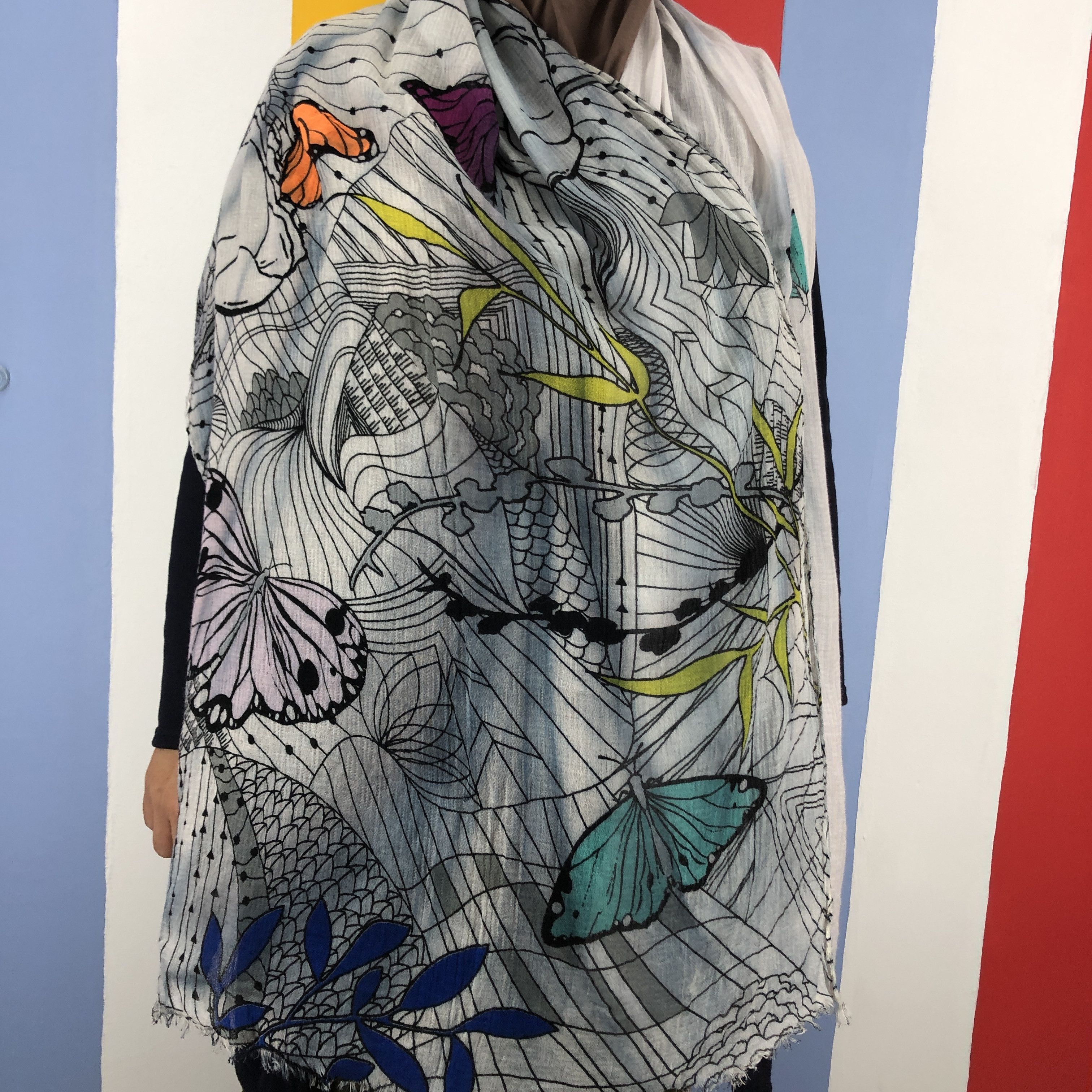 Gap GAP Butterfly Design Summer Scarf Muffler #0934/AG Size ONE SIZE - 2 Thumbnail