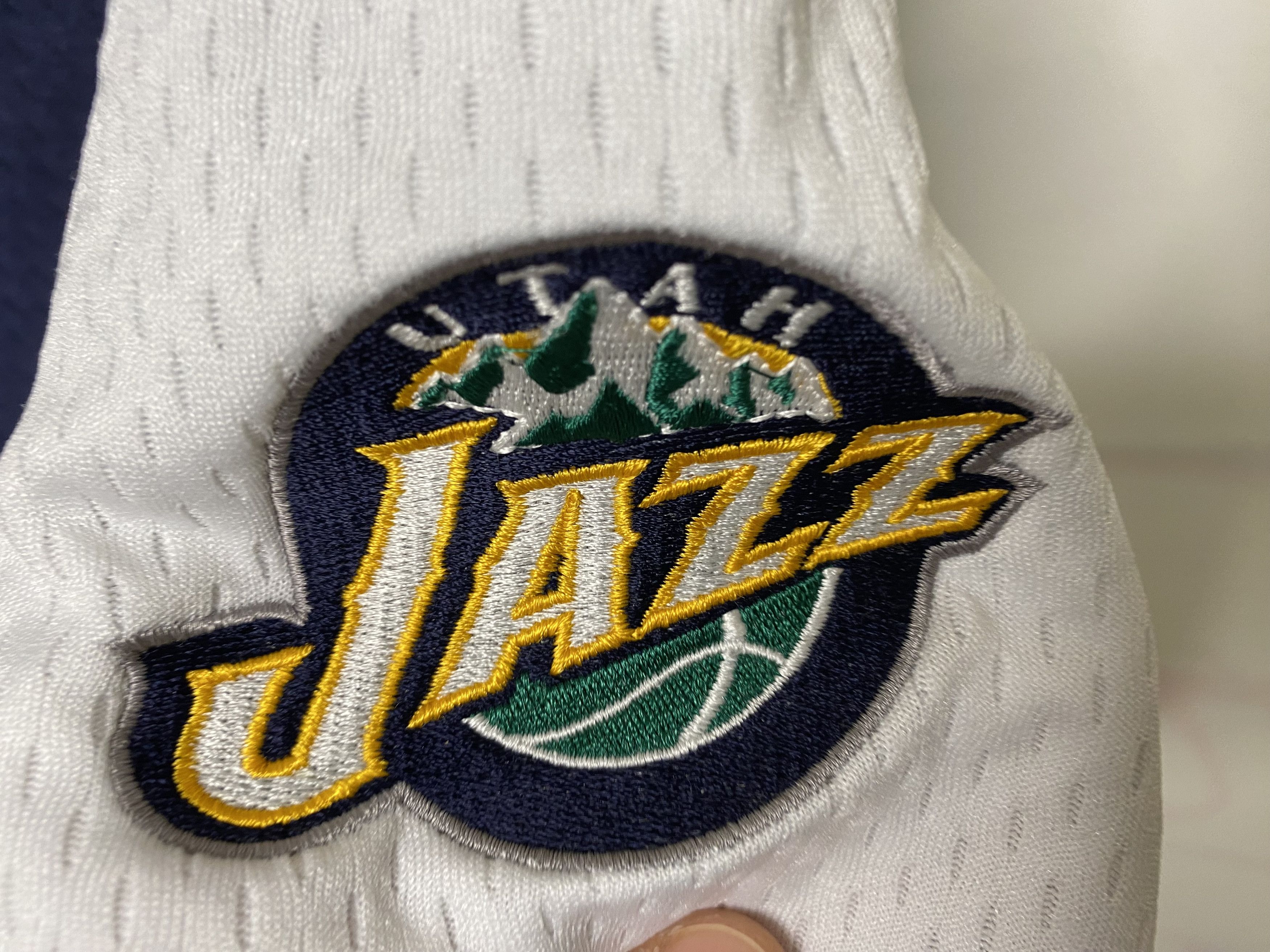 Adidas × NBA × Vintage NBA UTAH JAZZ SWINGMAN ADIDAS BASKETBALL SHORTS Size US 32 / EU 48 - 4 Thumbnail