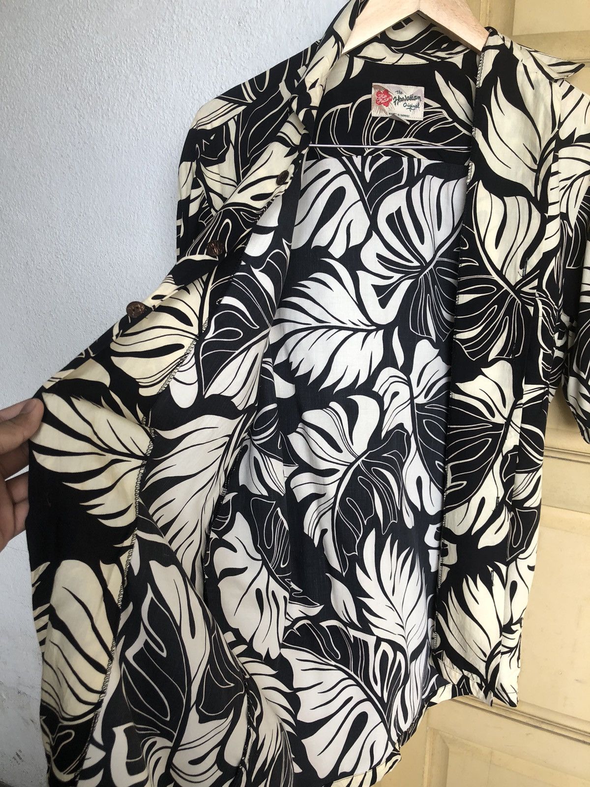 Vintage Vintage The Hawaiian Rayon Button Up Shirts Size US S / EU 44-46 / 1 - 6 Thumbnail