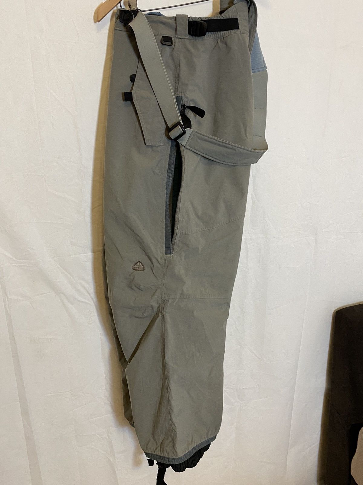 Nike × Nike ACG × Vintage Vintage Nike ACG XL Errolson Hugh Ski Jumpsuits Trousers Size US 36 / EU 52 - 4 Thumbnail