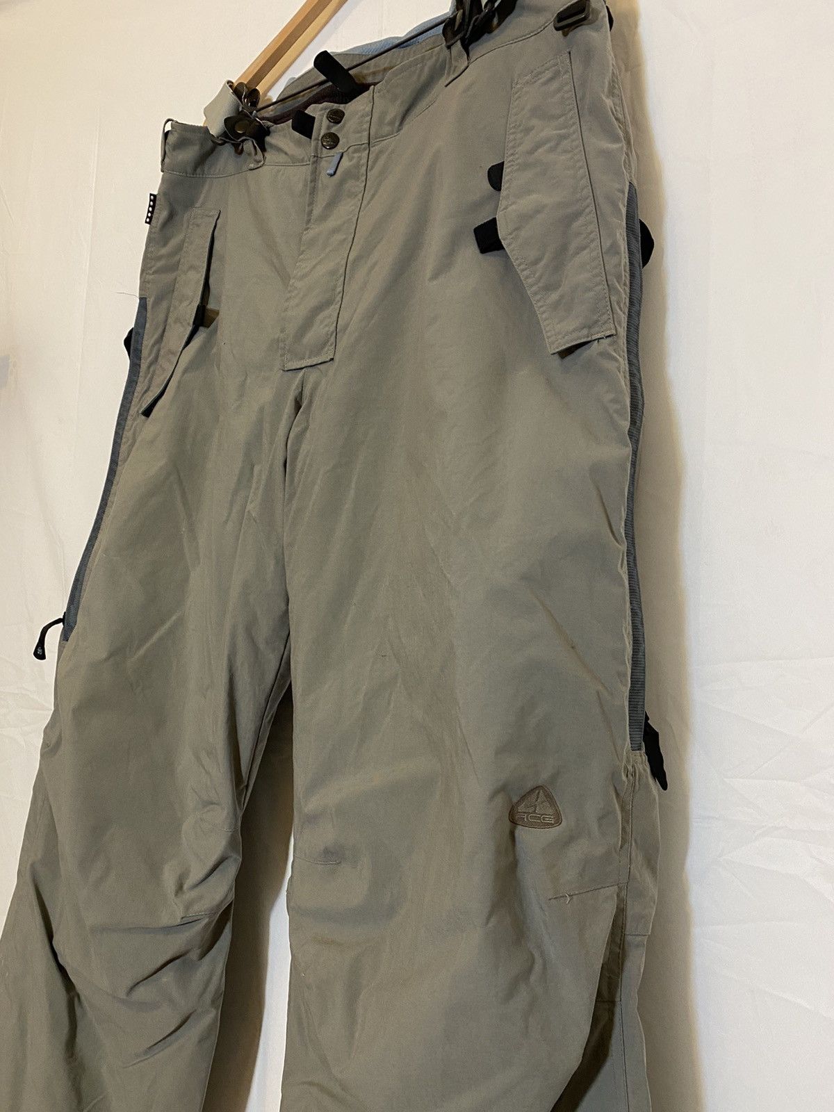 Nike × Nike ACG × Vintage Vintage Nike ACG XL Errolson Hugh Ski Jumpsuits Trousers Size US 36 / EU 52 - 2 Thumbnail