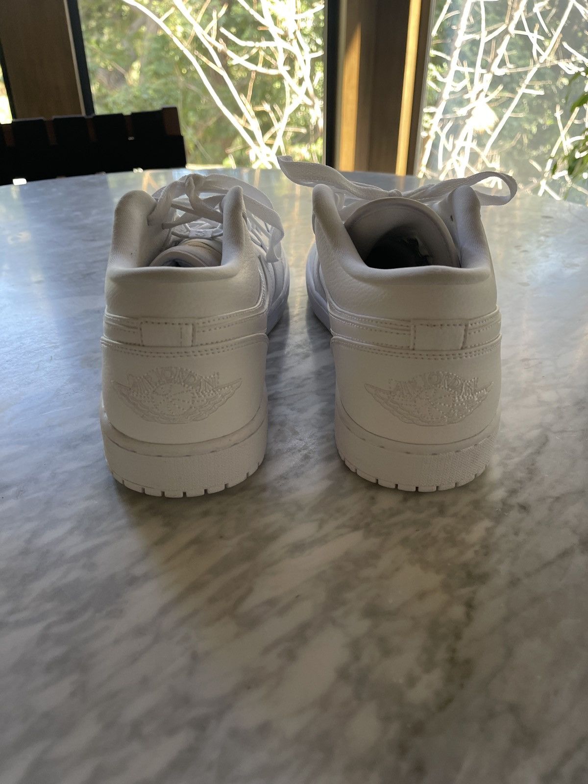 Jordan Brand Nike Air Jordan 1 Low Triple White 2019 Size 13 Size US 13 / EU 46 - 5 Thumbnail