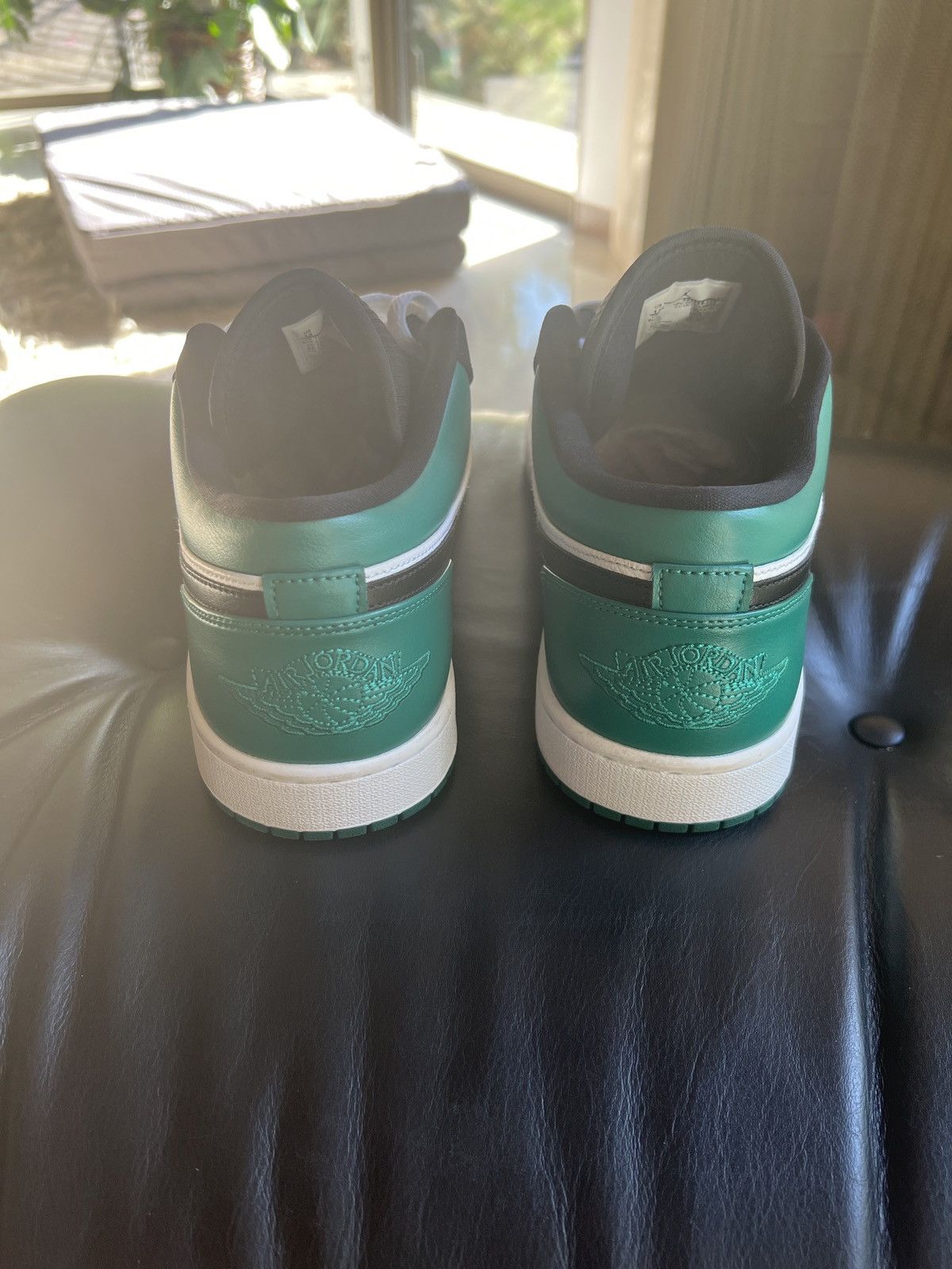 Nike Air Jordan 1 Low Mystic Green 2019 Size 14 Size US 13 / EU 46 - 5 Thumbnail