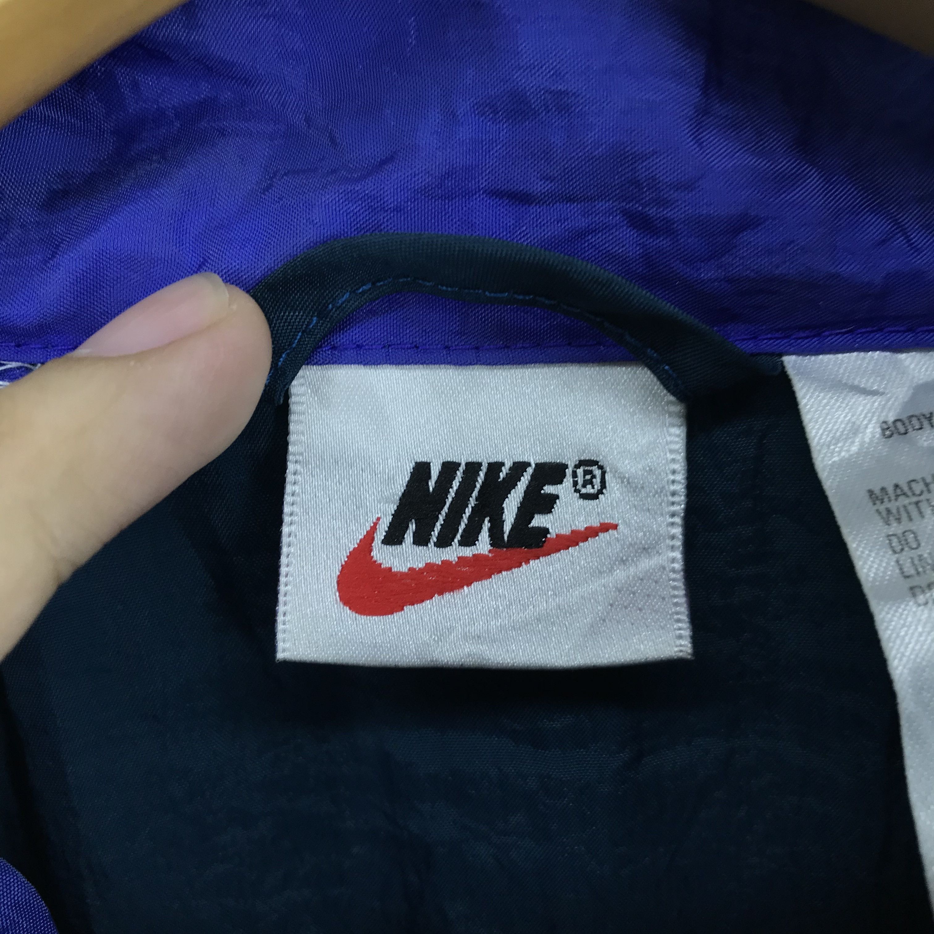Nike 90s Vintage NIKE SILVER LABEL Nylon Jacket #2353-81 Size US L / EU 52-54 / 3 - 6 Thumbnail