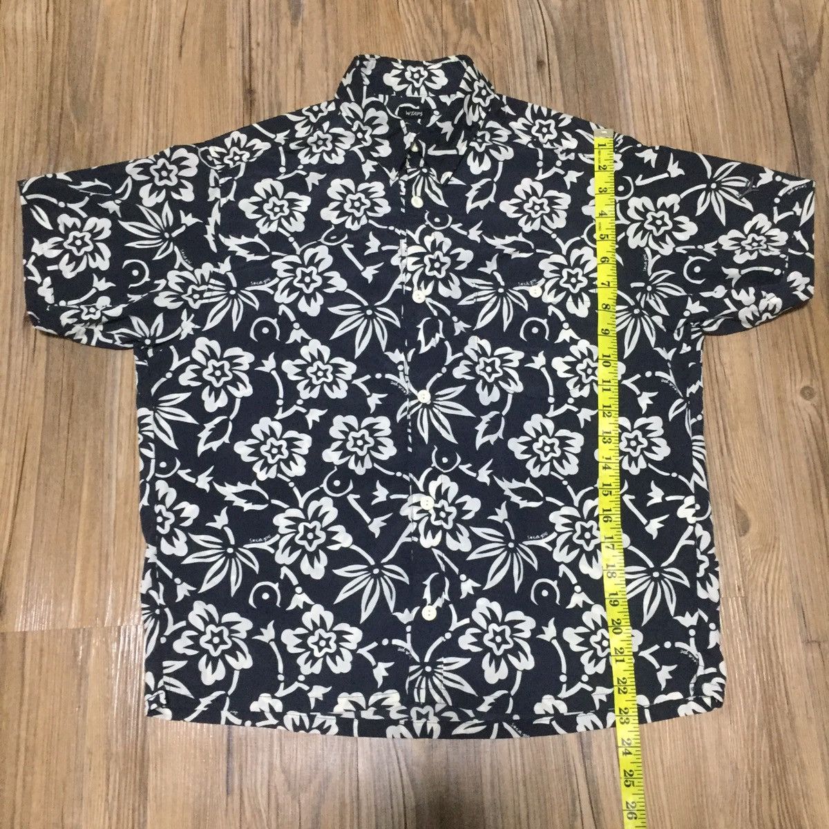 Wtaps Vintage Wtaps Surf Hawaiian Shirt Size US S / EU 44-46 / 1 - 11 Thumbnail