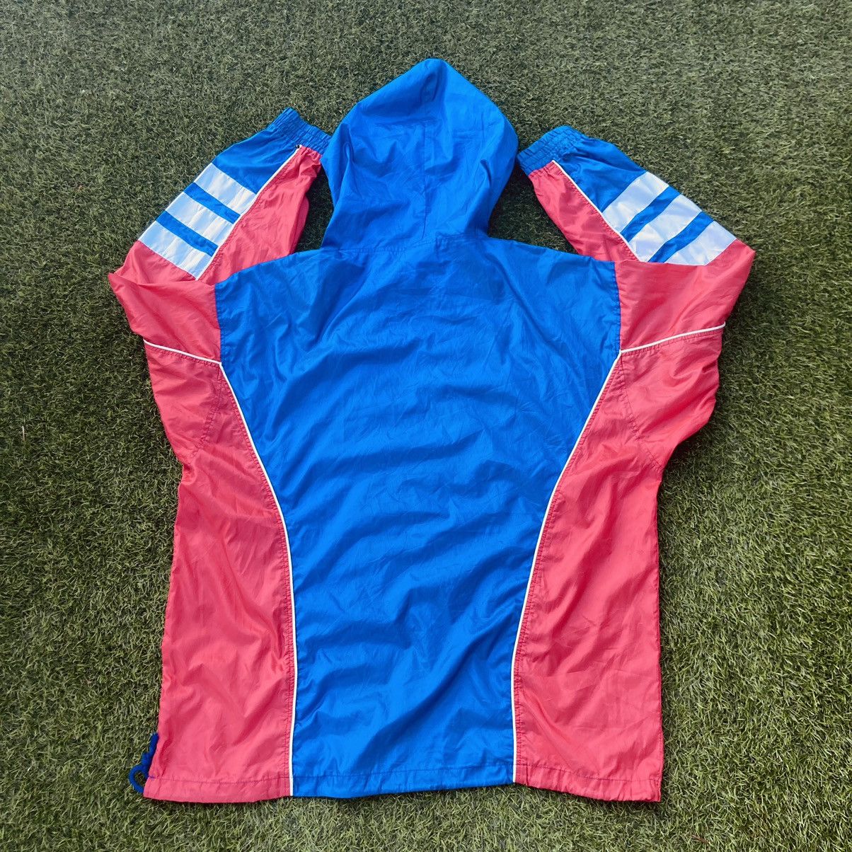 Vintage VINTAGE ADIDAS BIG LOGO HOODIE WINDBREAKER Size US XL / EU 56 / 4 - 2 Thumbnail