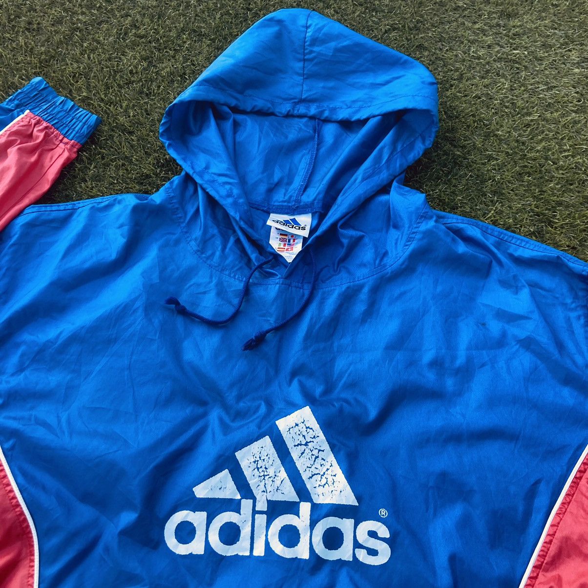 Vintage VINTAGE ADIDAS BIG LOGO HOODIE WINDBREAKER Size US XL / EU 56 / 4 - 5 Thumbnail