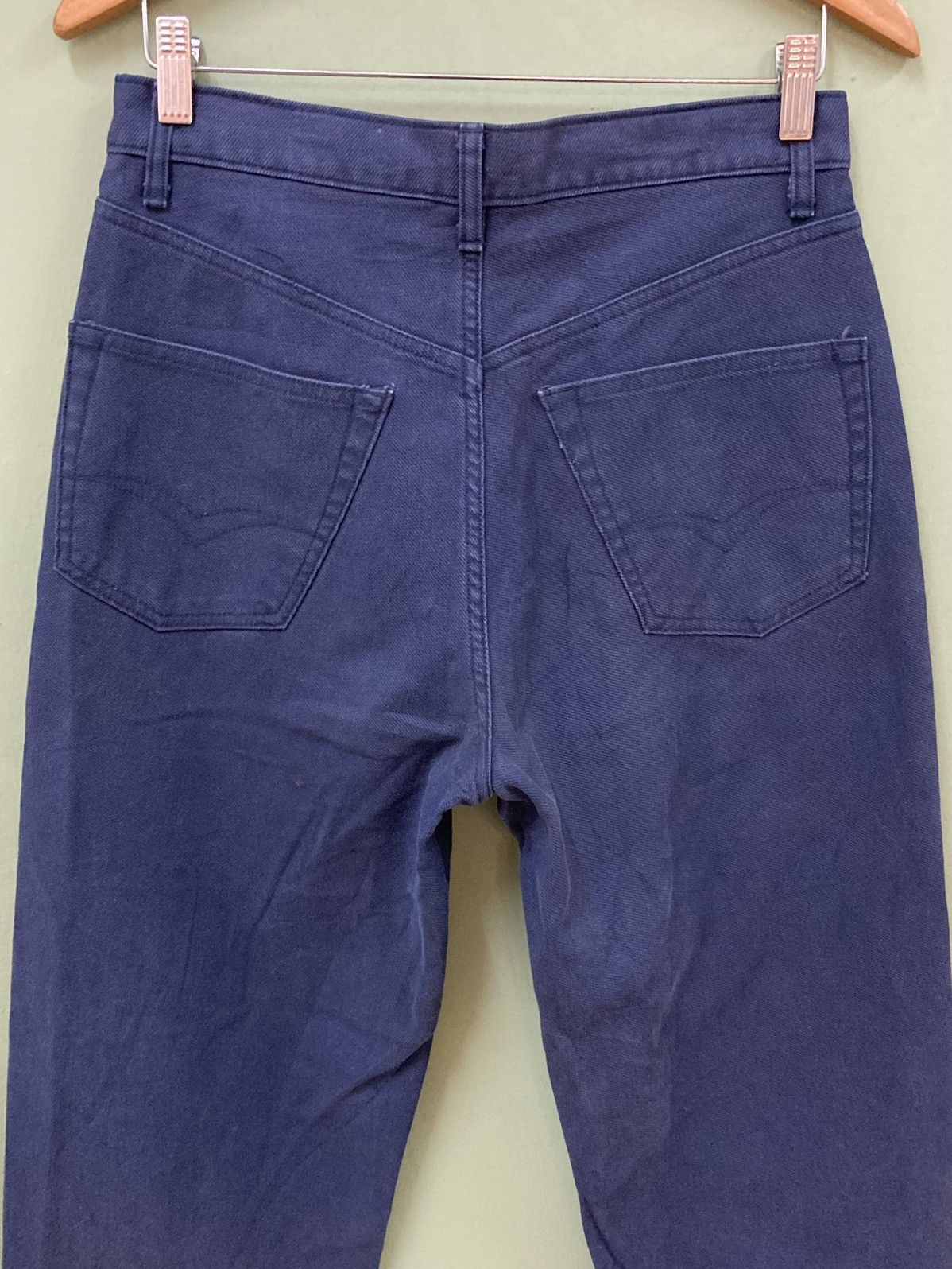 Comme des Garcons DEZERT - REGULAR FIT MID WASHED BASIC VINTAGE JEANS Size US 30 / EU 46 - 7 Thumbnail