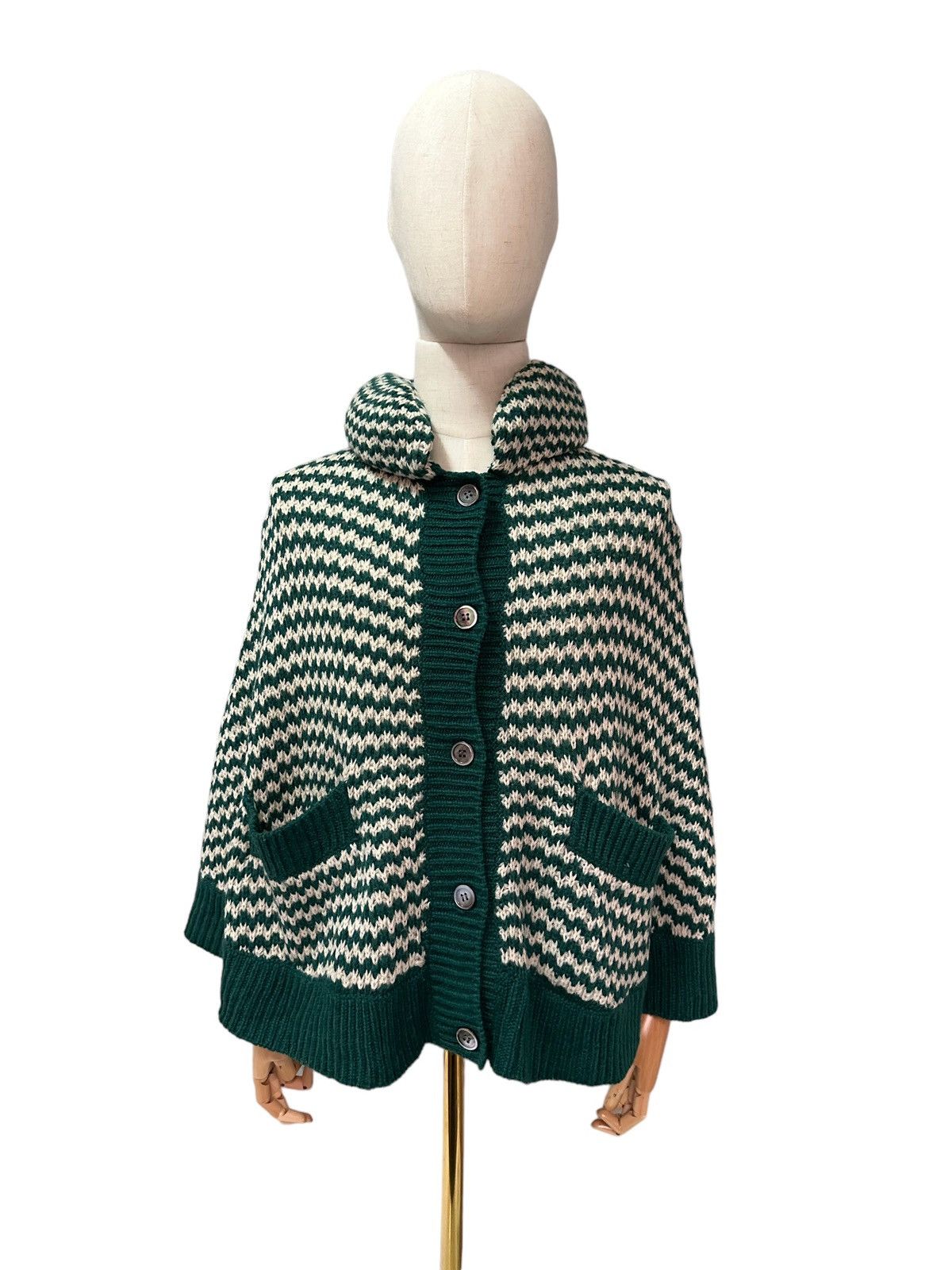 Issey Miyake AW12 Mercibeaucoup pillow neck knitted cloaks Size US L / EU 52-54 / 3 - 9 Thumbnail