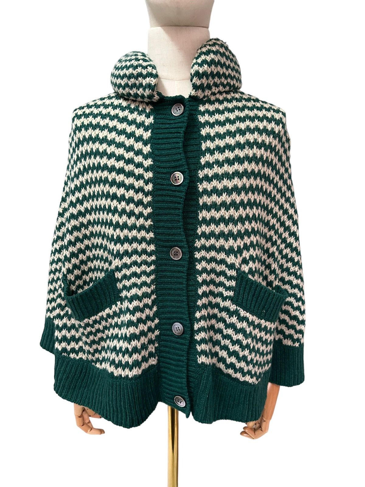 Issey Miyake AW12 Mercibeaucoup pillow neck knitted cloaks Size US L / EU 52-54 / 3 - 10 Thumbnail