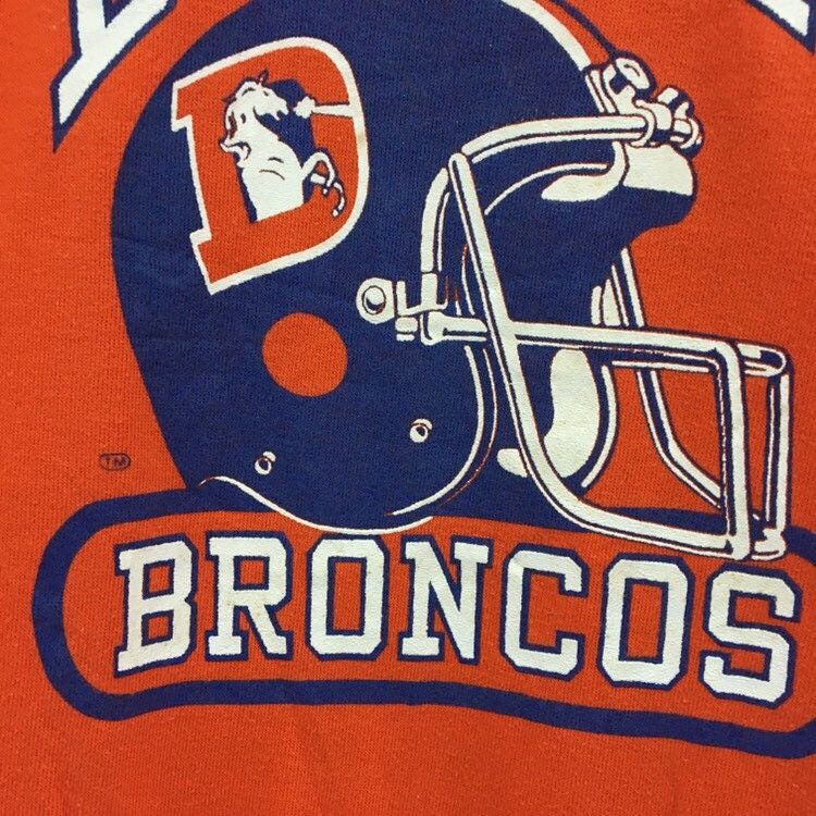 Logo 7 × NFL × Vintage Vintage 90s Logo 7 Denver Broncos Sweatshirt Size US M / EU 48-50 / 2 - 6 Thumbnail