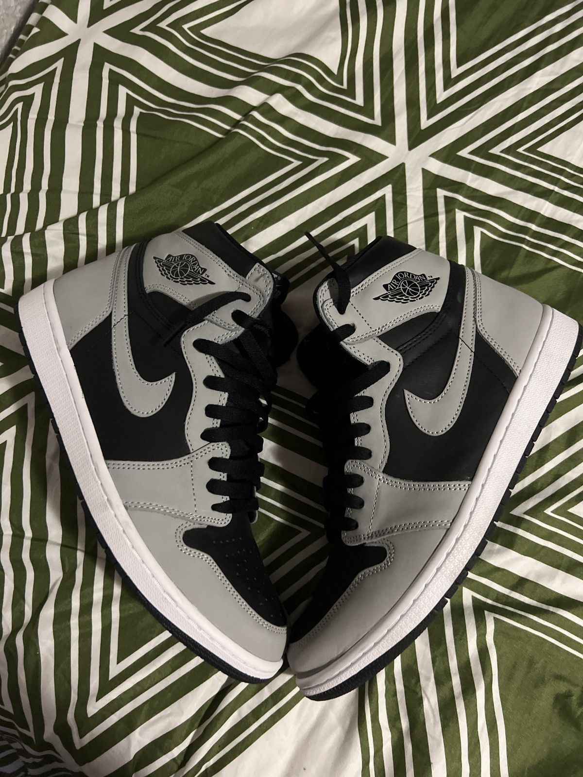 j1 shadow 2.0