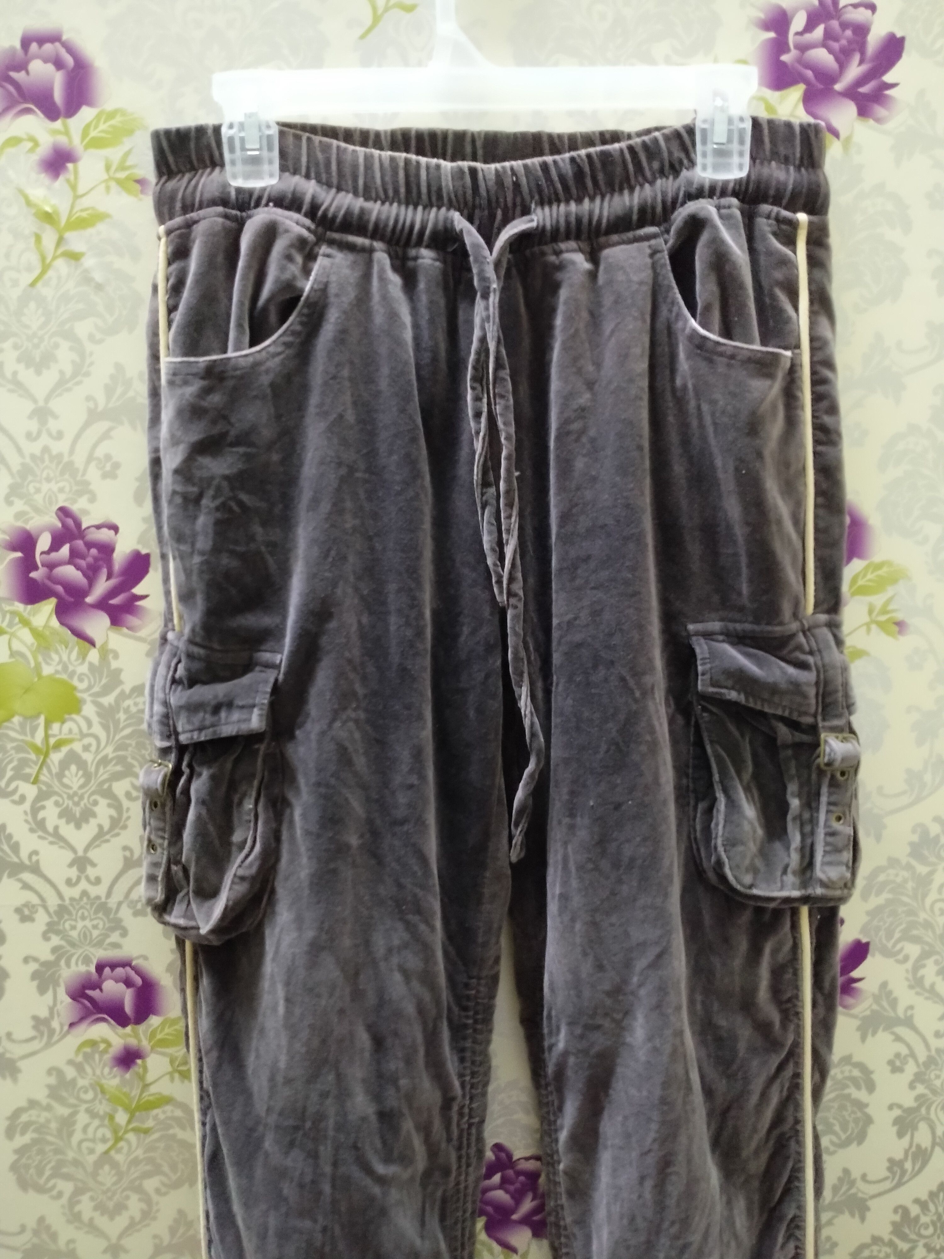 MOUTH VALLEY STREET CARGO PANTS MULTI POCKET