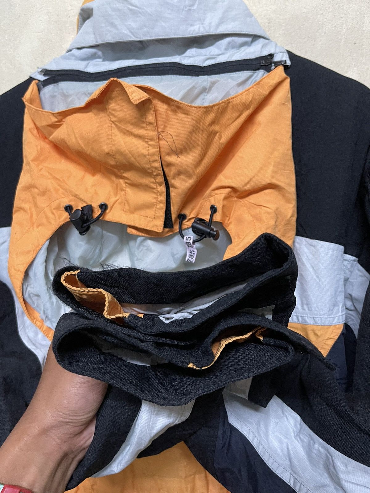 The North Face The North Face Mountain Vintage Hooded Jacket Size US L / EU 52-54 / 3 - 19 Thumbnail