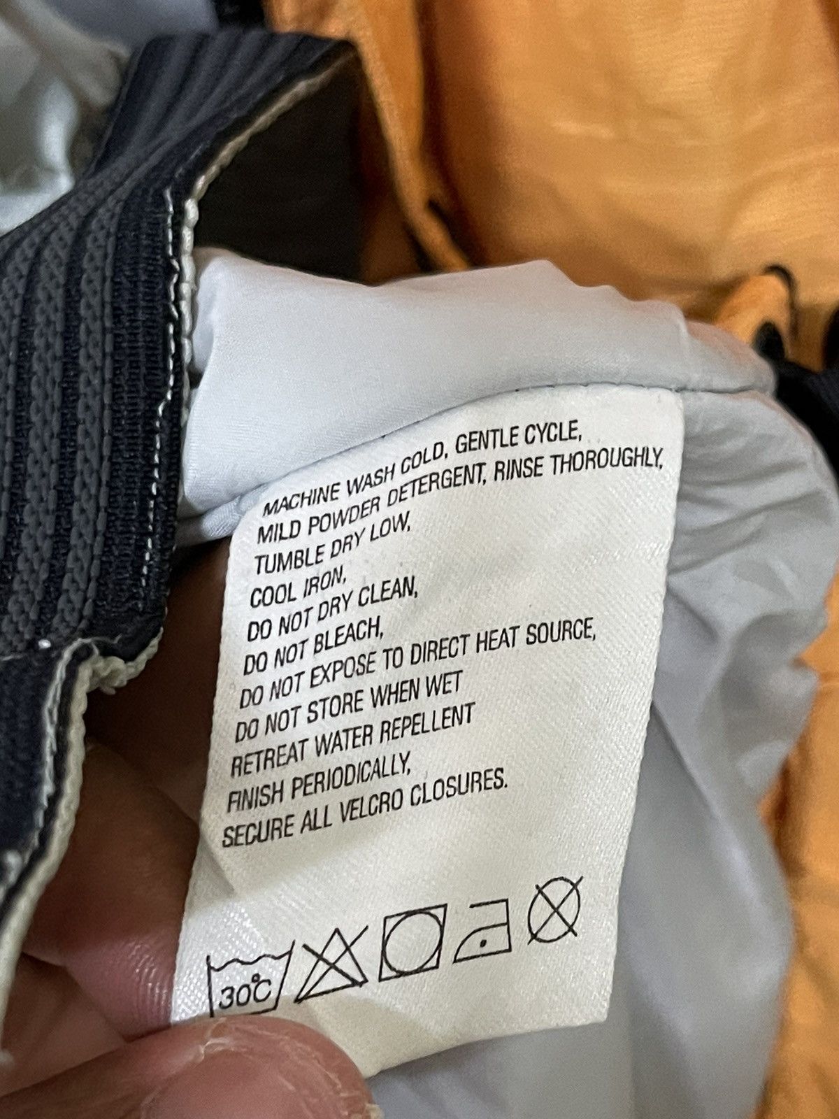The North Face The North Face Mountain Vintage Hooded Jacket Size US L / EU 52-54 / 3 - 13 Thumbnail