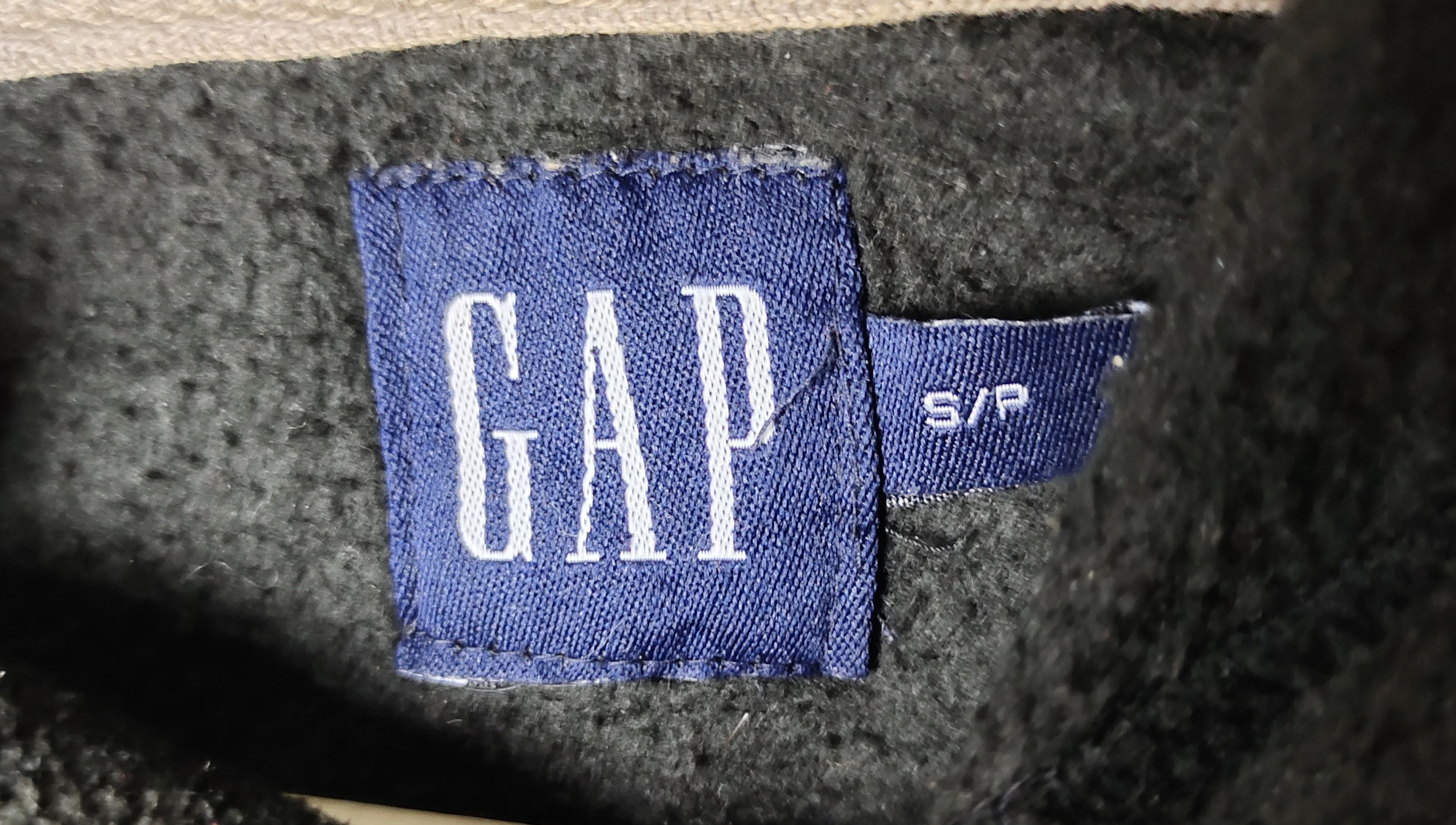 Gap Vintage Gap Logo Spellout Fleece Hoodies Sweatshirt Size US S / EU 44-46 / 1 - 7 Thumbnail