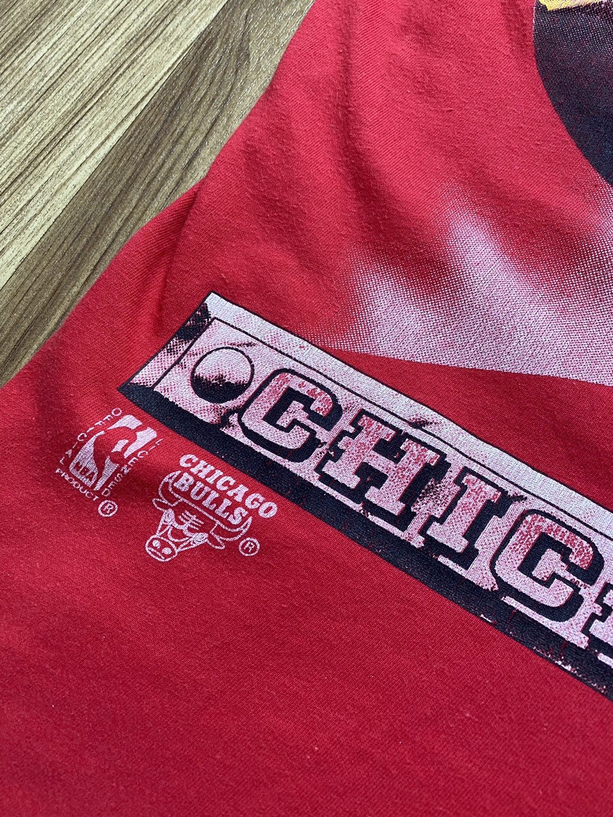 NBA Vintage Chicago Bulls Magic T Shirt Lakers Jordan Bills Tee Size US L / EU 52-54 / 3 - 6 Thumbnail