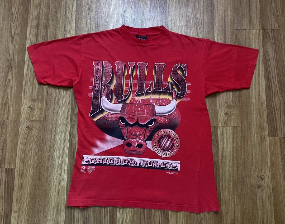 NBA Vintage Chicago Bulls Magic T Shirt Lakers Jordan Bills Tee Size US L / EU 52-54 / 3 - 1 Thumbnail