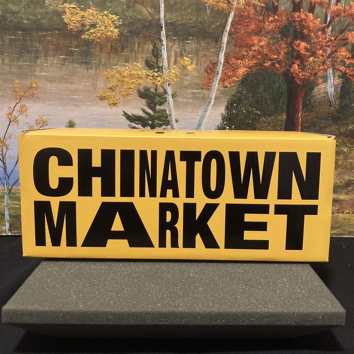 Market CTM SMILEY YELLOW BBALL SLIDE Size US 13 / EU 46 - 2 Thumbnail