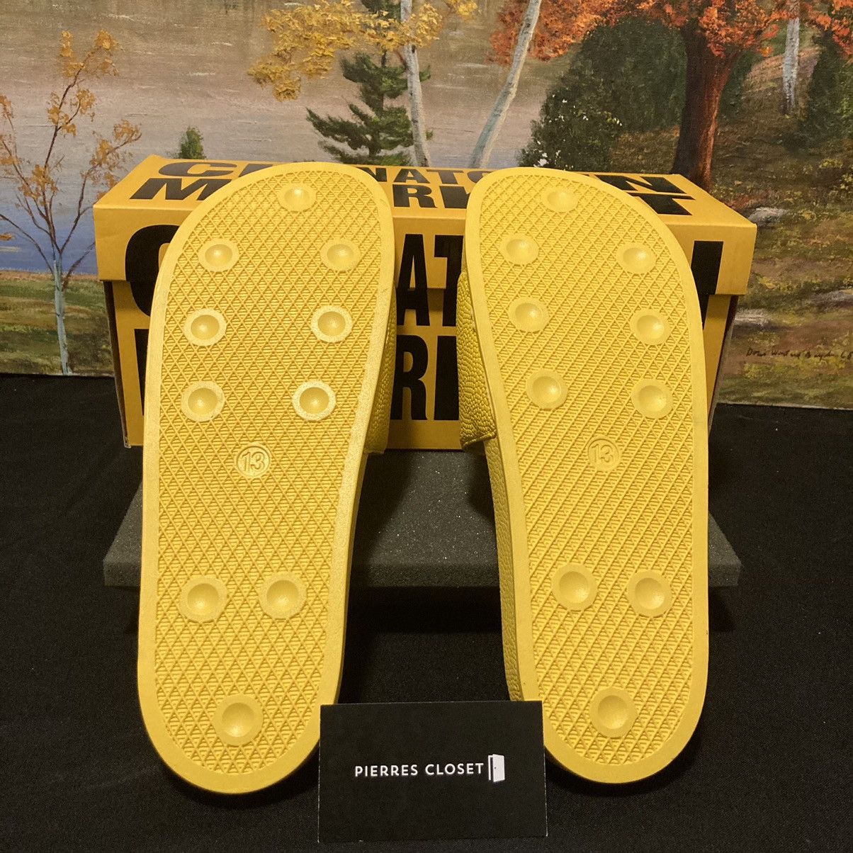 Market CTM SMILEY YELLOW BBALL SLIDE Size US 13 / EU 46 - 8 Thumbnail