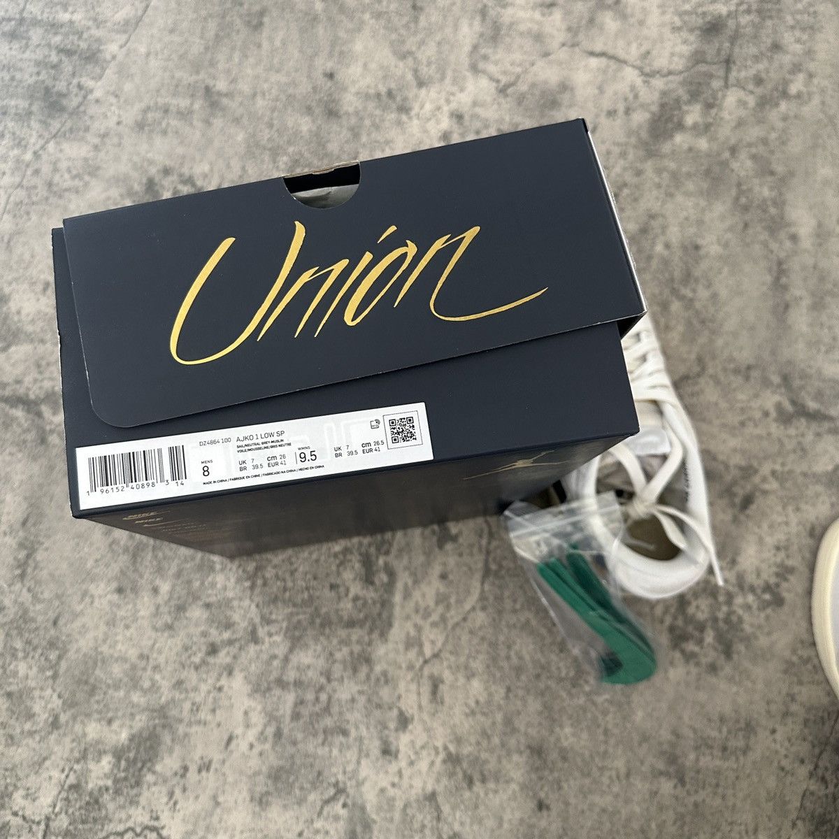 Nike Union x Jordan AJKO 1 SP Suede Size US 8 / EU 41 - 12 Thumbnail