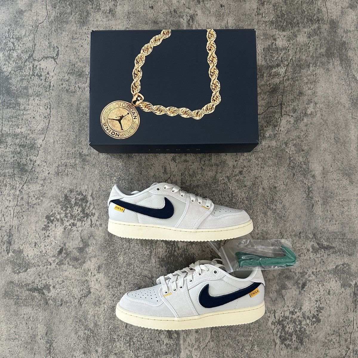 Nike Union x Jordan AJKO 1 SP Suede Size US 8 / EU 41 - 2 Thumbnail