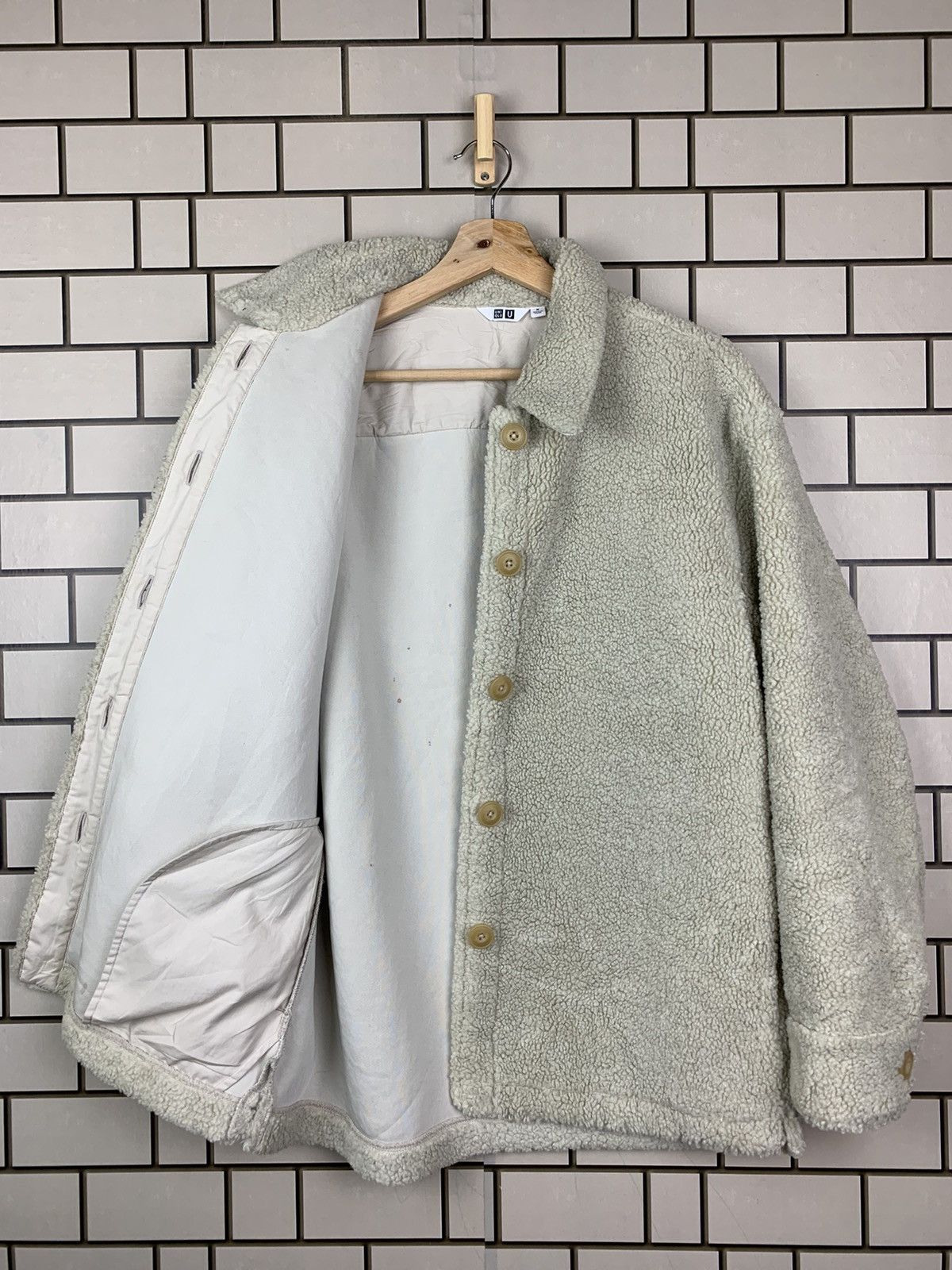 Japanese Brand Japanese Brand Uniqlo U Sherpa Button Ups Jacket Size US M / EU 48-50 / 2 - 11 Thumbnail