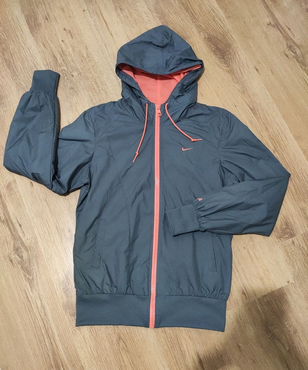 Women's Nike jacket size S/M