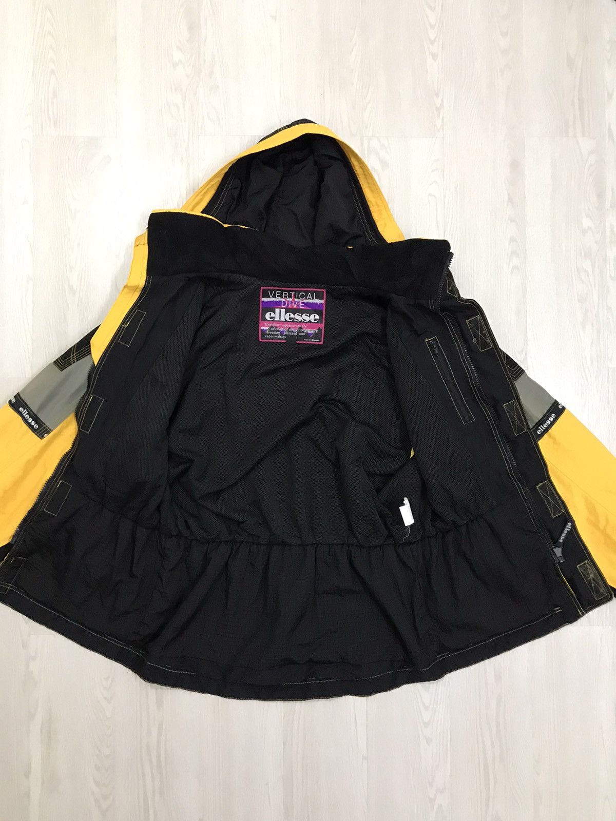 Ellesse × Goldwin × Vintage Vintage Ellesse Goldwin Ski Jacket Size US XL / EU 56 / 4 - 16 Thumbnail