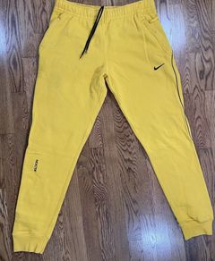 Nike x Drake NOCTA Fleece Pants YellowNike x Drake NOCTA Fleece Pants  Yellow - OFour