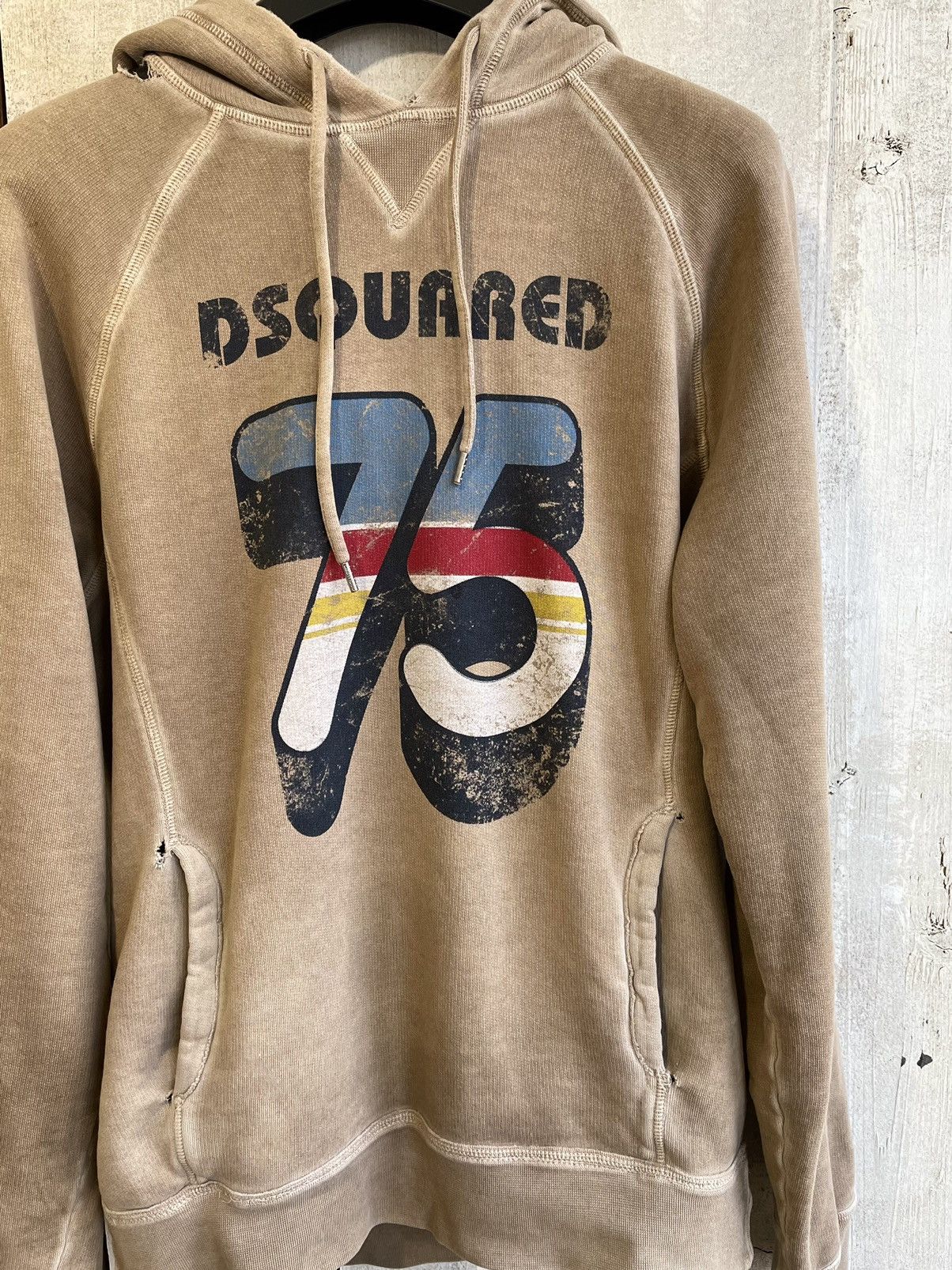 Dsquared2 Dsquared 2 Y2k Logo Trashed Style Hoodie Made in Italy Size US M / EU 48-50 / 2 - 1 Thumbnail