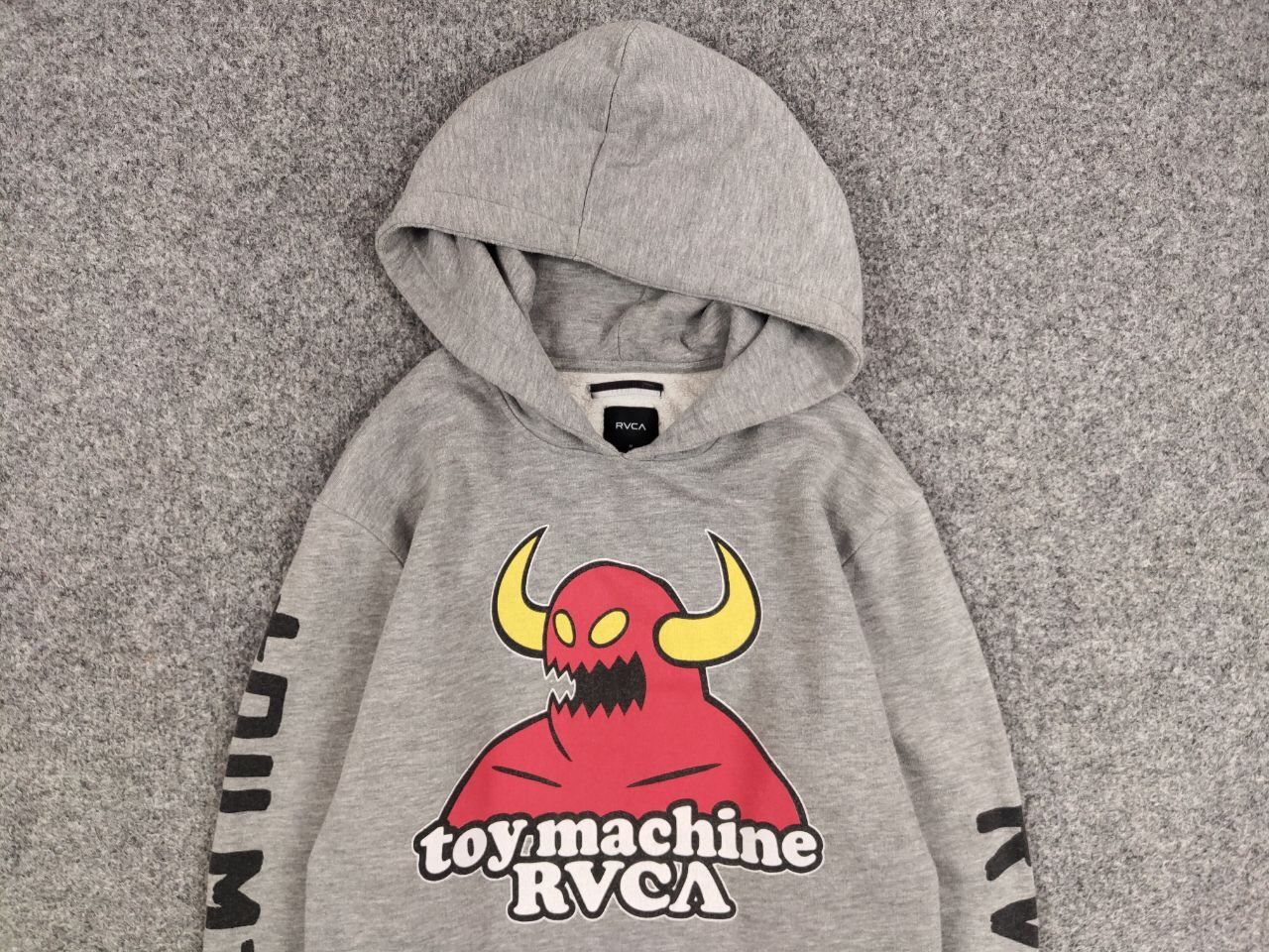 Toy Machine Vintage Toy Machine x RVCA gray logos Skateboards Hoodie Size US M / EU 48-50 / 2 - 8 Thumbnail