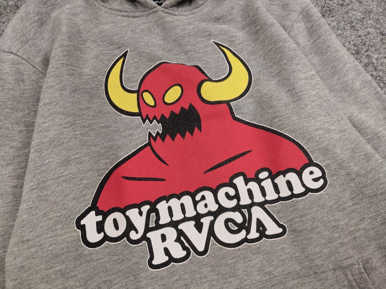 Toy Machine Vintage Toy Machine x RVCA gray logos Skateboards Hoodie Size US M / EU 48-50 / 2 - 11 Thumbnail