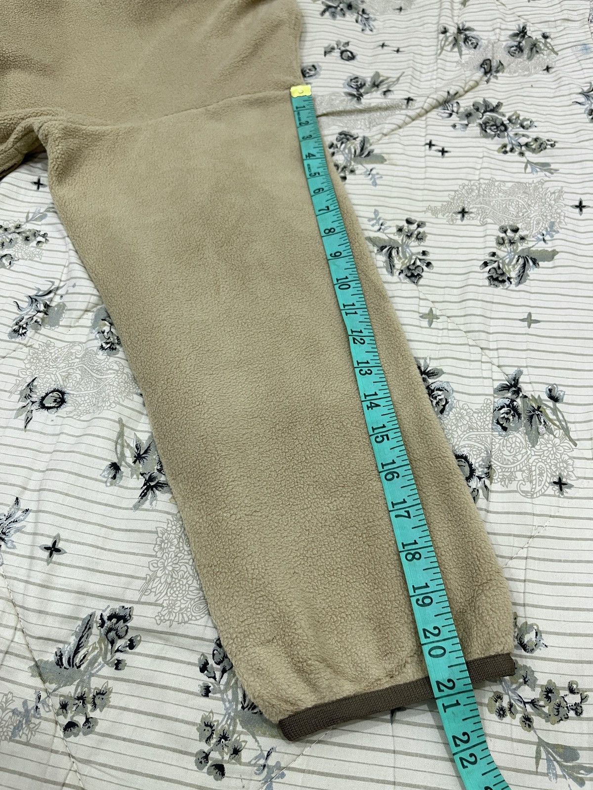 Uniqlo × White Mountaineering (Ttt). WHITE MOUNTAINEERING X UNIQLO Size L / US 10 / IT 46 - 9 Thumbnail