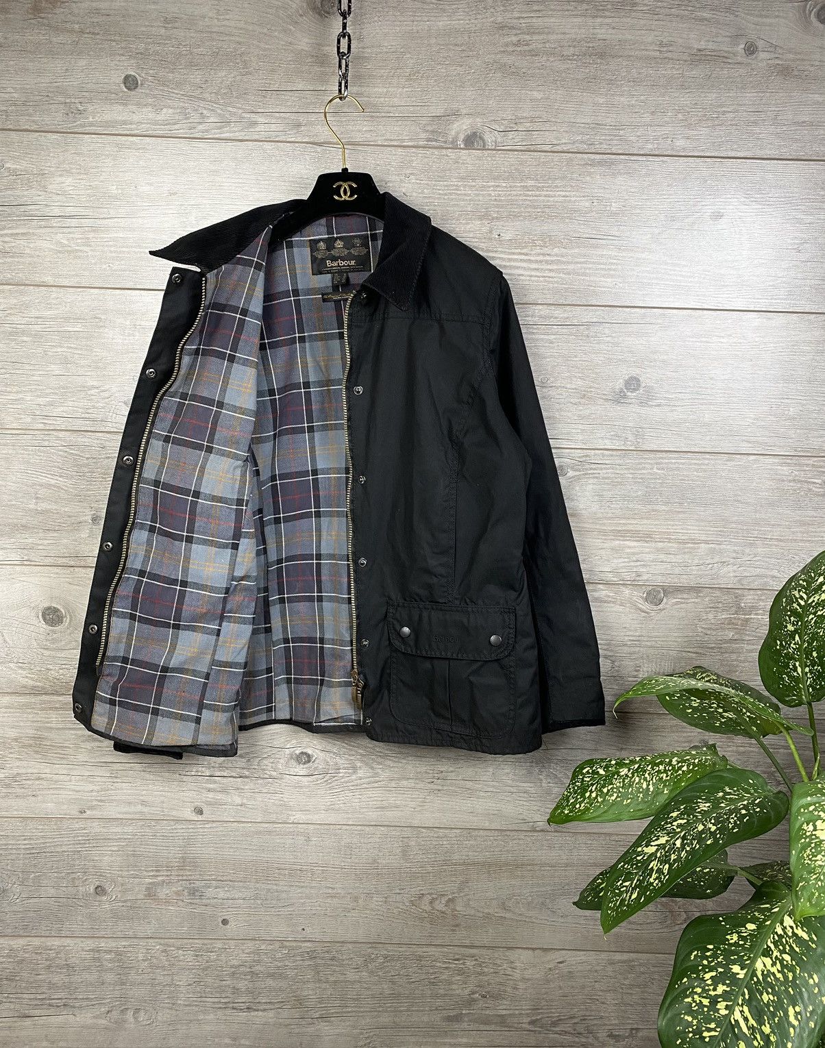 👩🏿‍🦳 Barbour waxed parka women’s waterproof vintage